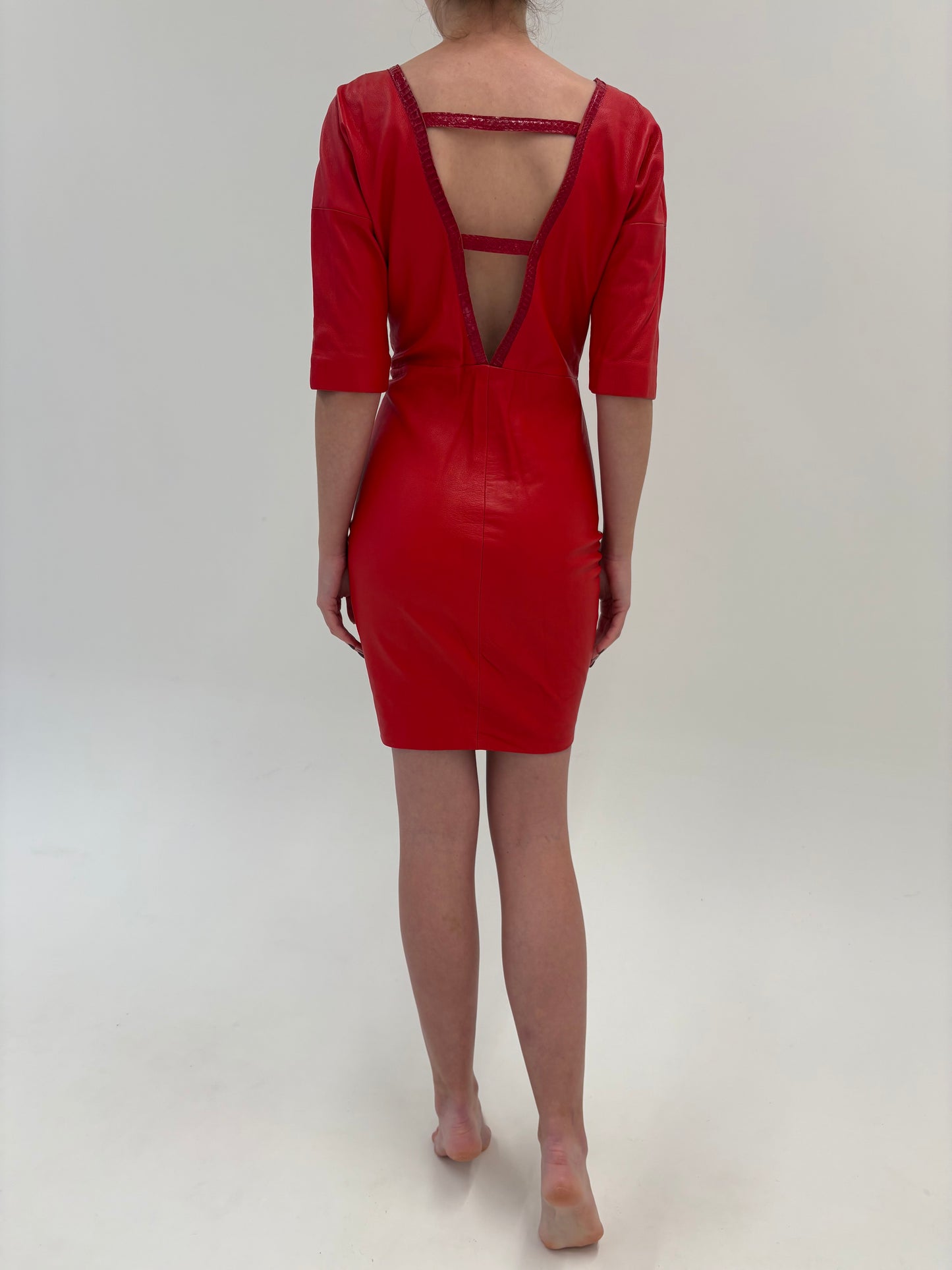 Rochie vintage statement din piele naturală mănușă cu spate decupat