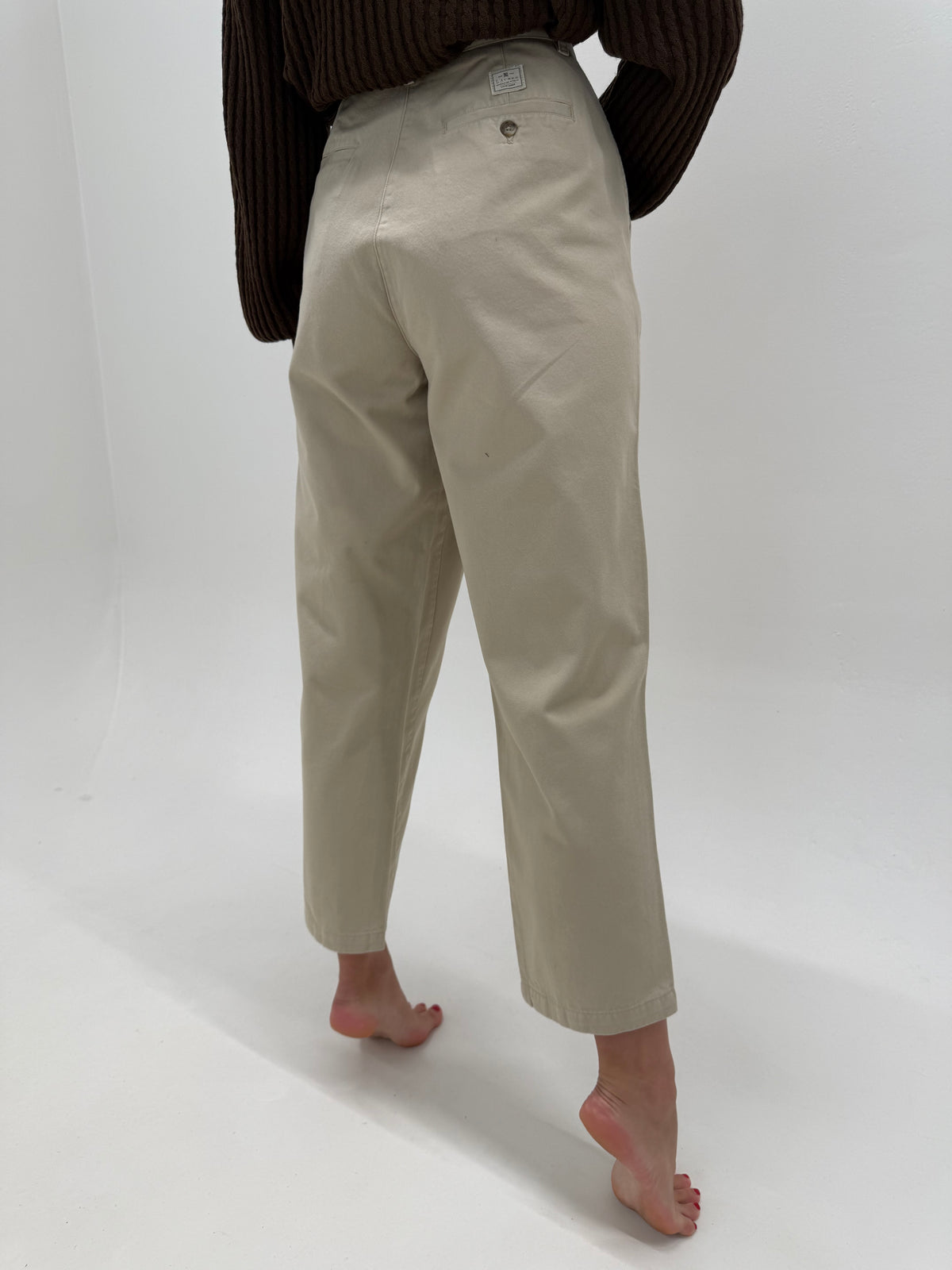 Pantaloni Ralph Lauren camel cu pense și talie ultra înaltă din heavy cotton twill