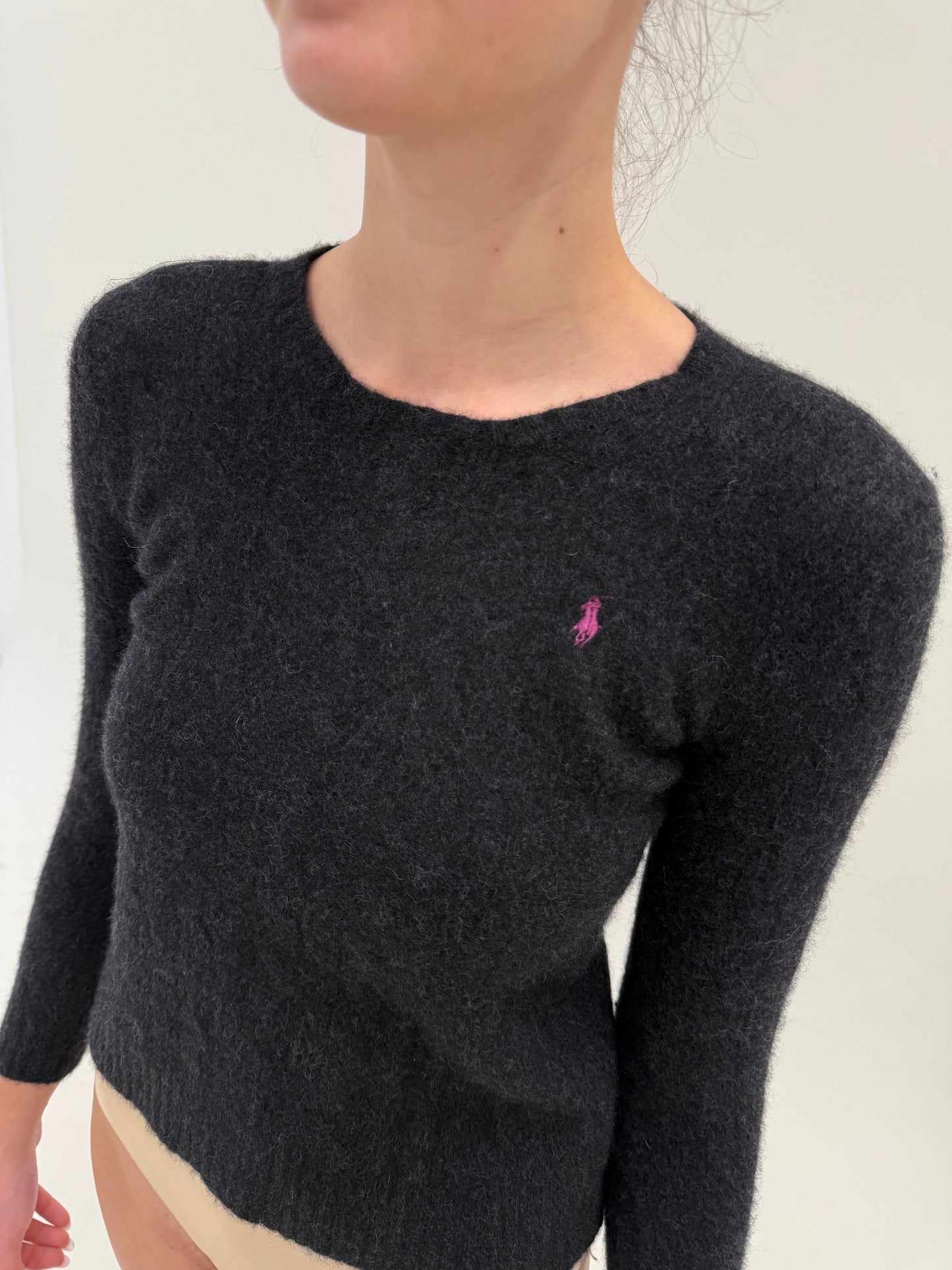 Pulover Ralph Lauren cu torsade charcoal gray din lana merino și cașmir