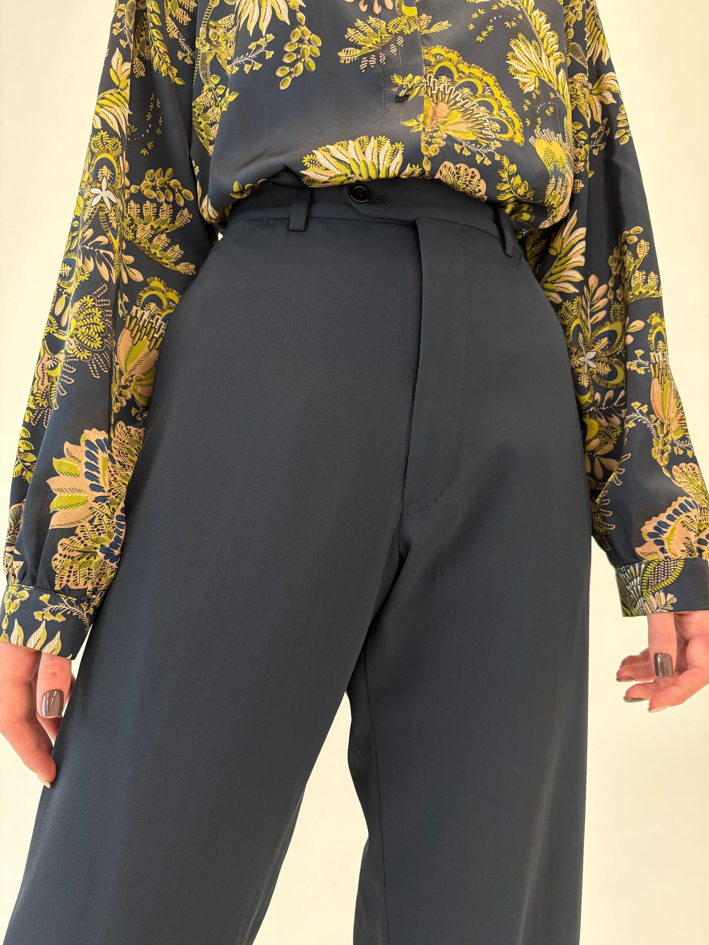 Pantaloni Navy din stofă de lana extrafina cu talie înaltă