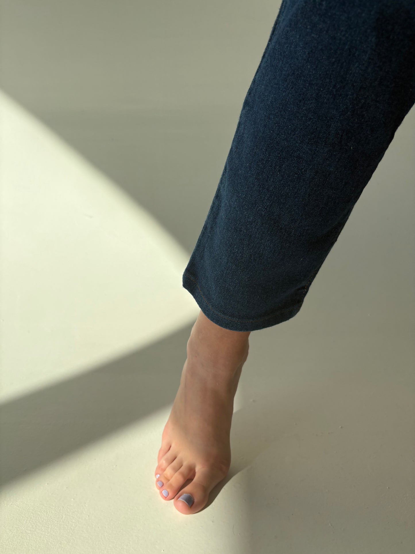 Jeans vintage dark wash ultra confort modelatori cu talie înaltă