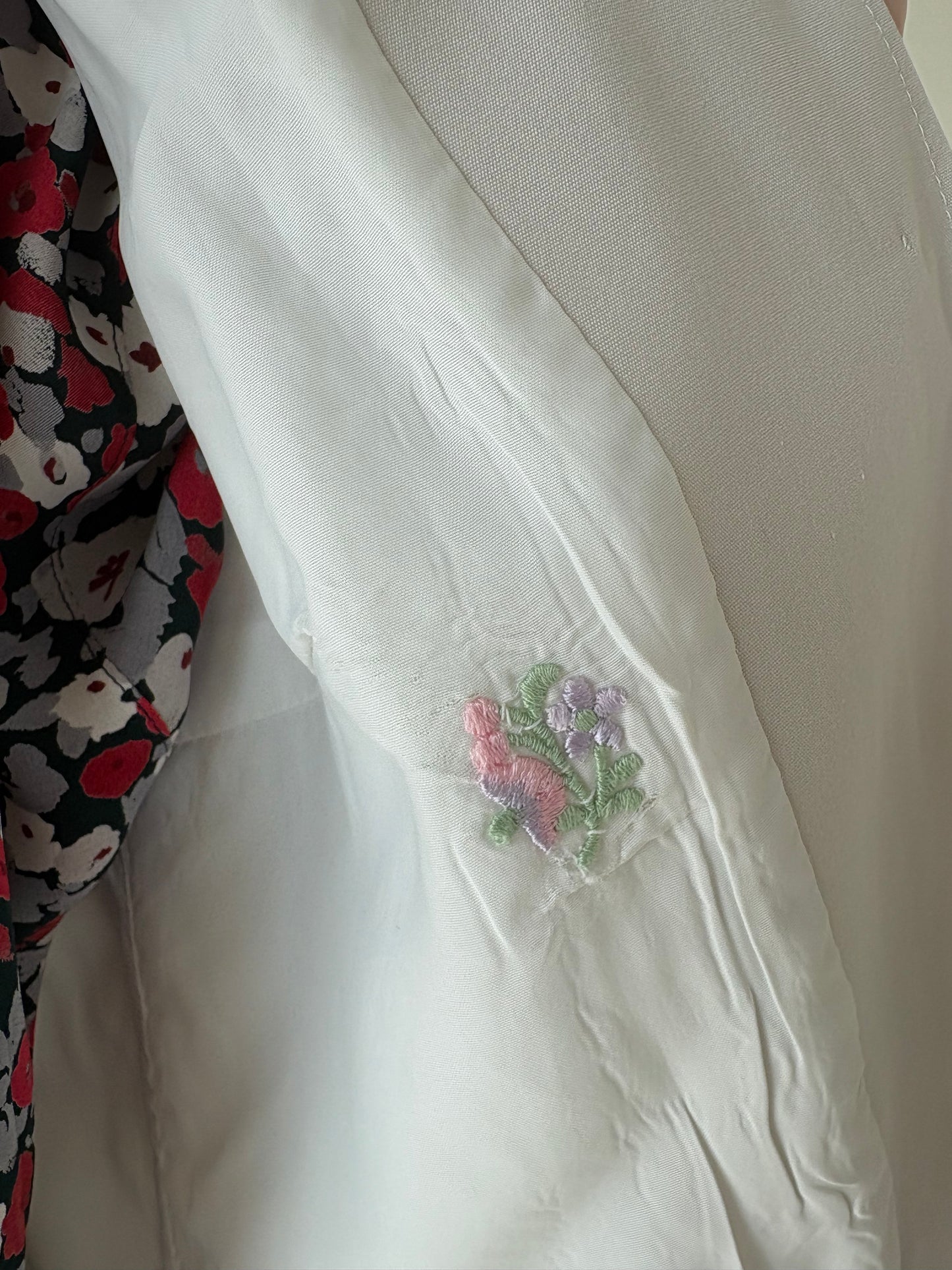 Trench vintage premium impermeabil off white cu talie marcată reglabilă