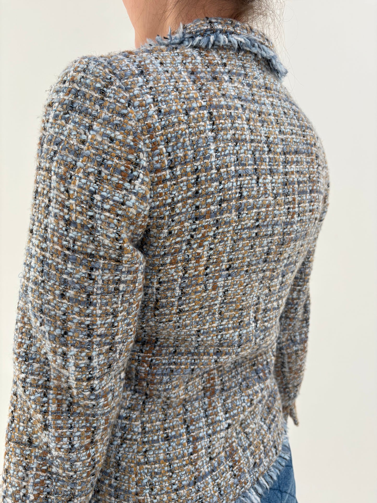 Sacou din tweed baby blue in stil chanel cu inserții light taupe