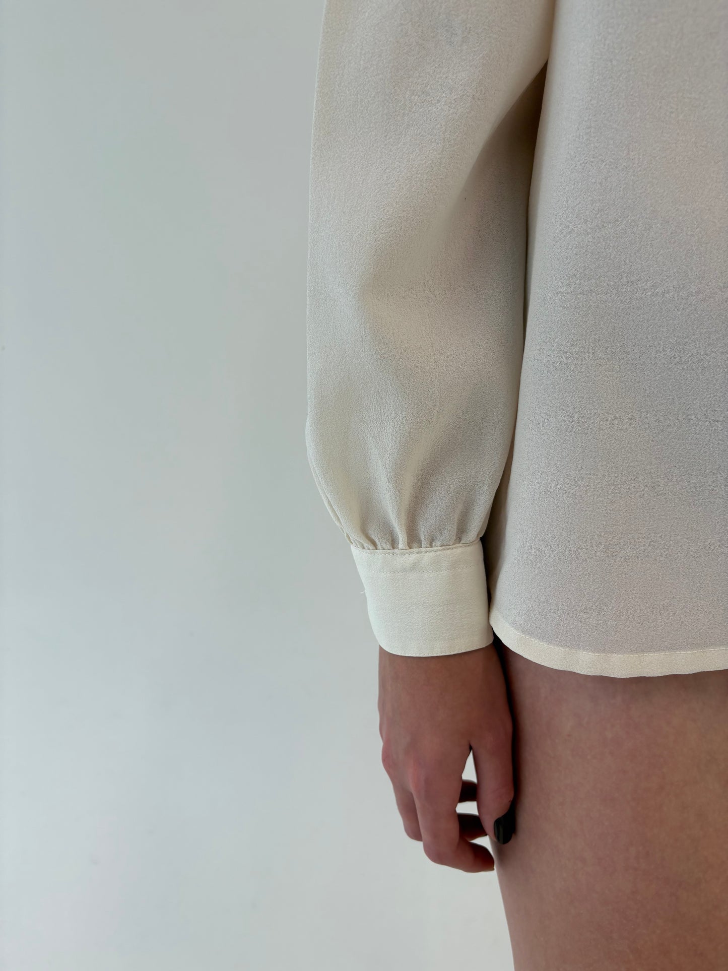 Cămașa vintage butter white italiană cu broderie delicată