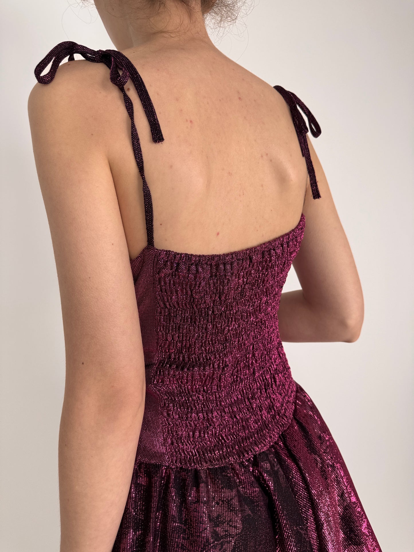 Rochie vintage din lurex fucsia cu corset și spate elastic