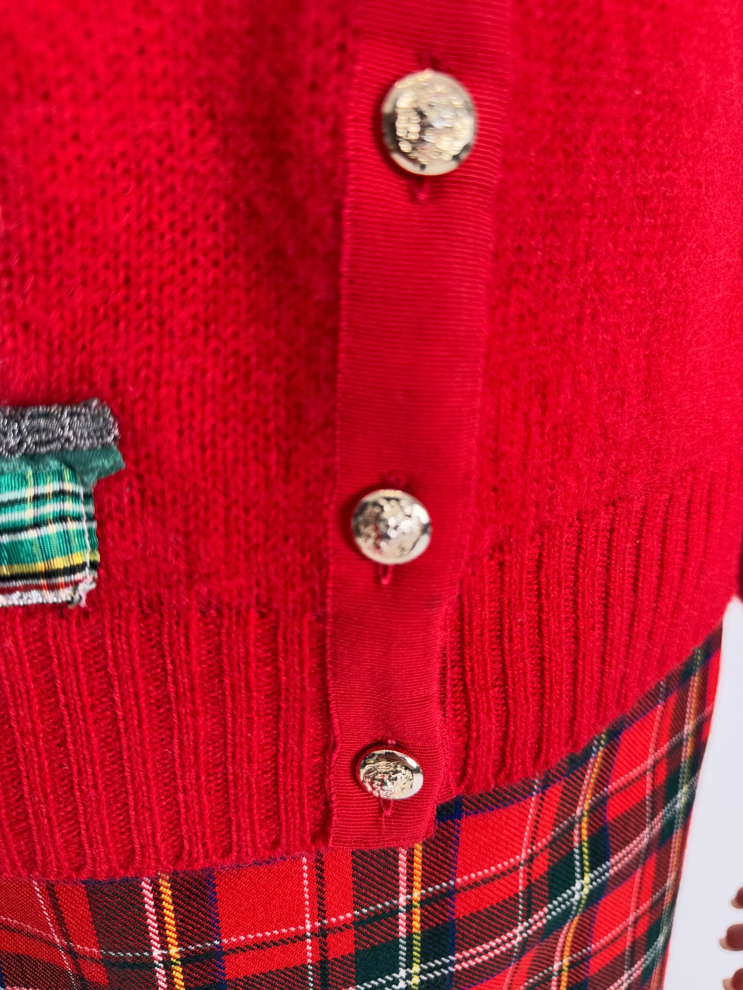 Cardigan vintage classic red din lana plină cu aplicații 3D