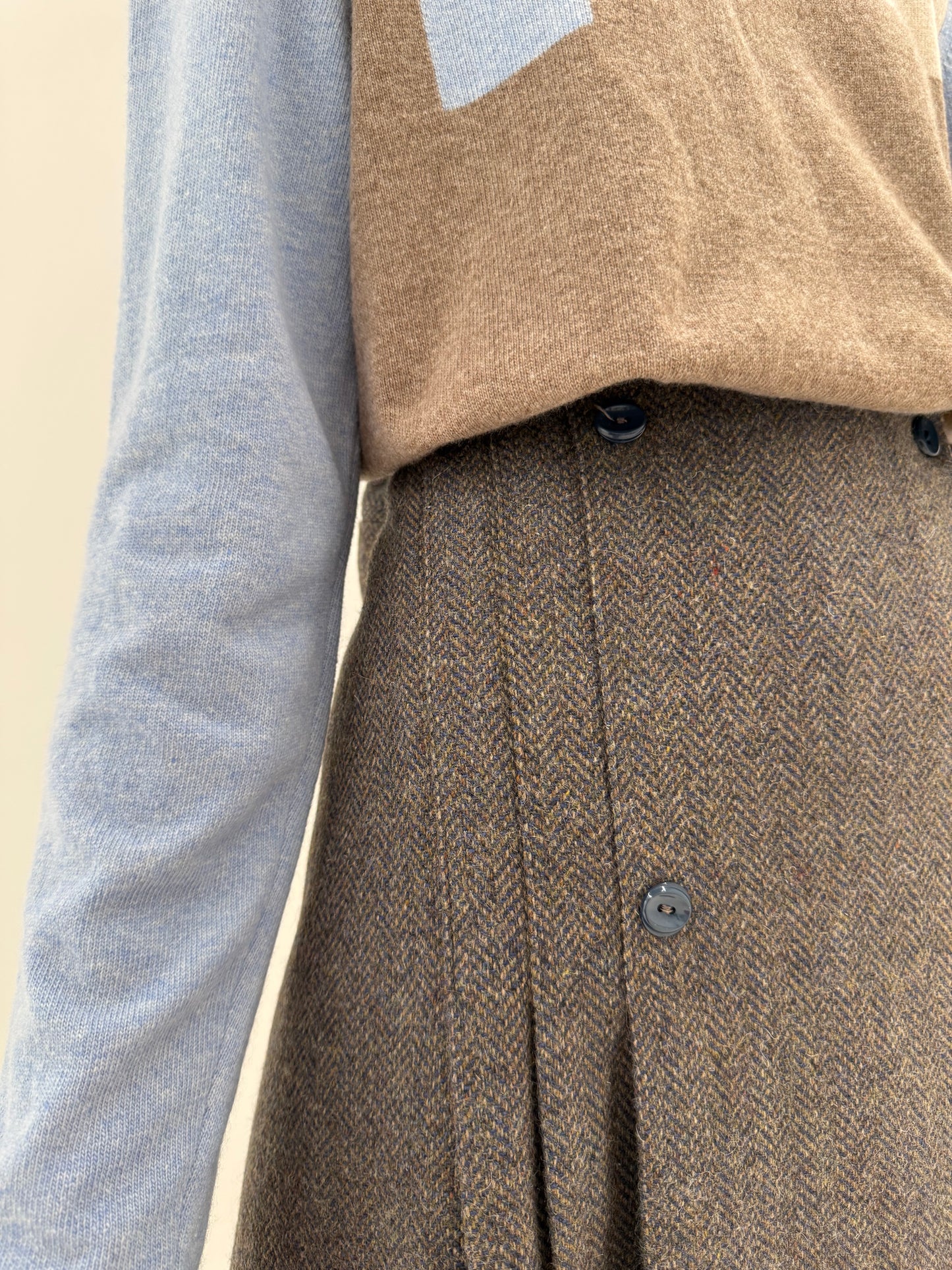 Fustă taupe și teal blue din Tartan de lana groasa cu pliseuri și talie ultra înaltă