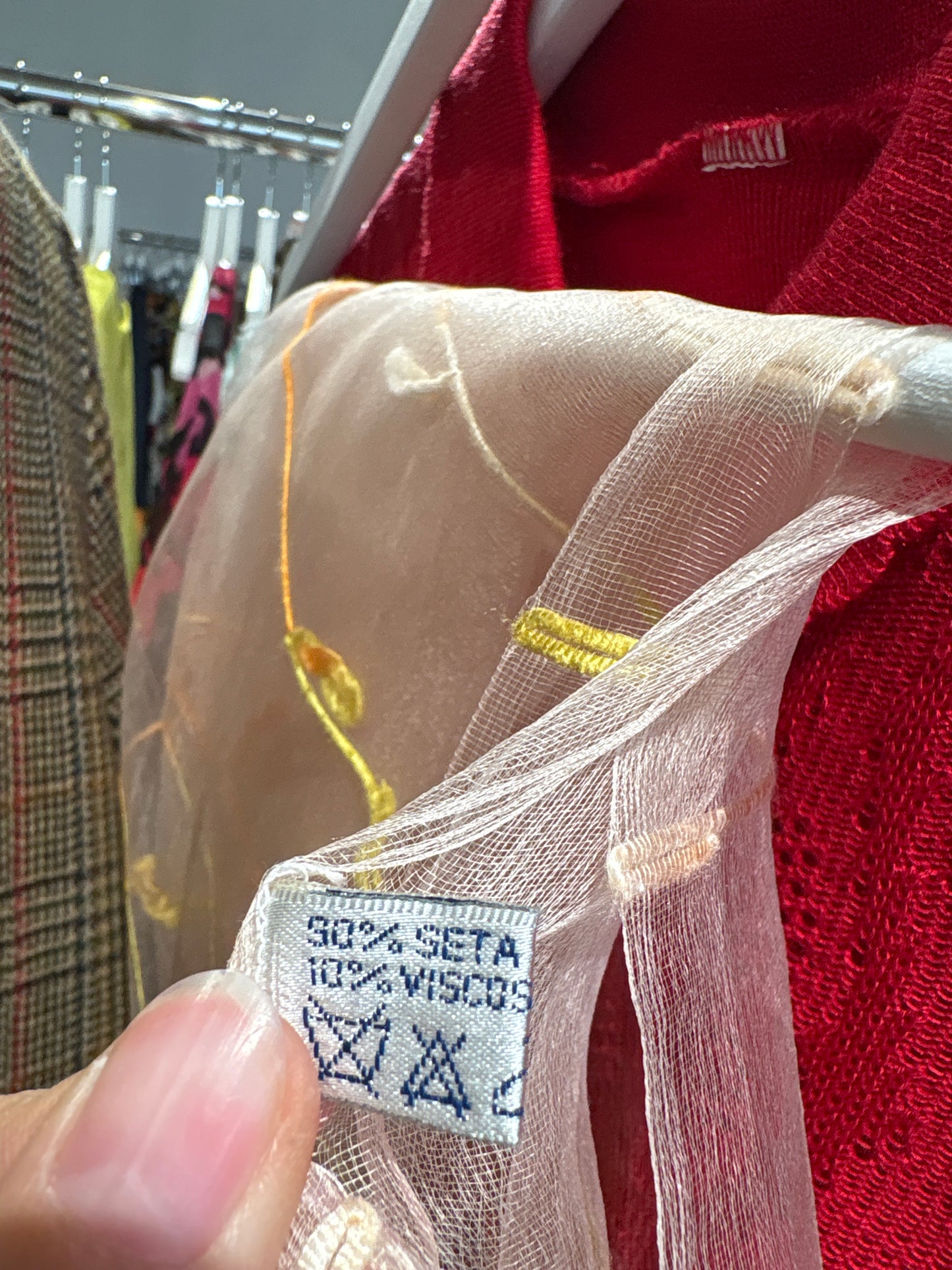 Eșarfă din organza de mătase naturală cu inserții pufoasă se văscoza