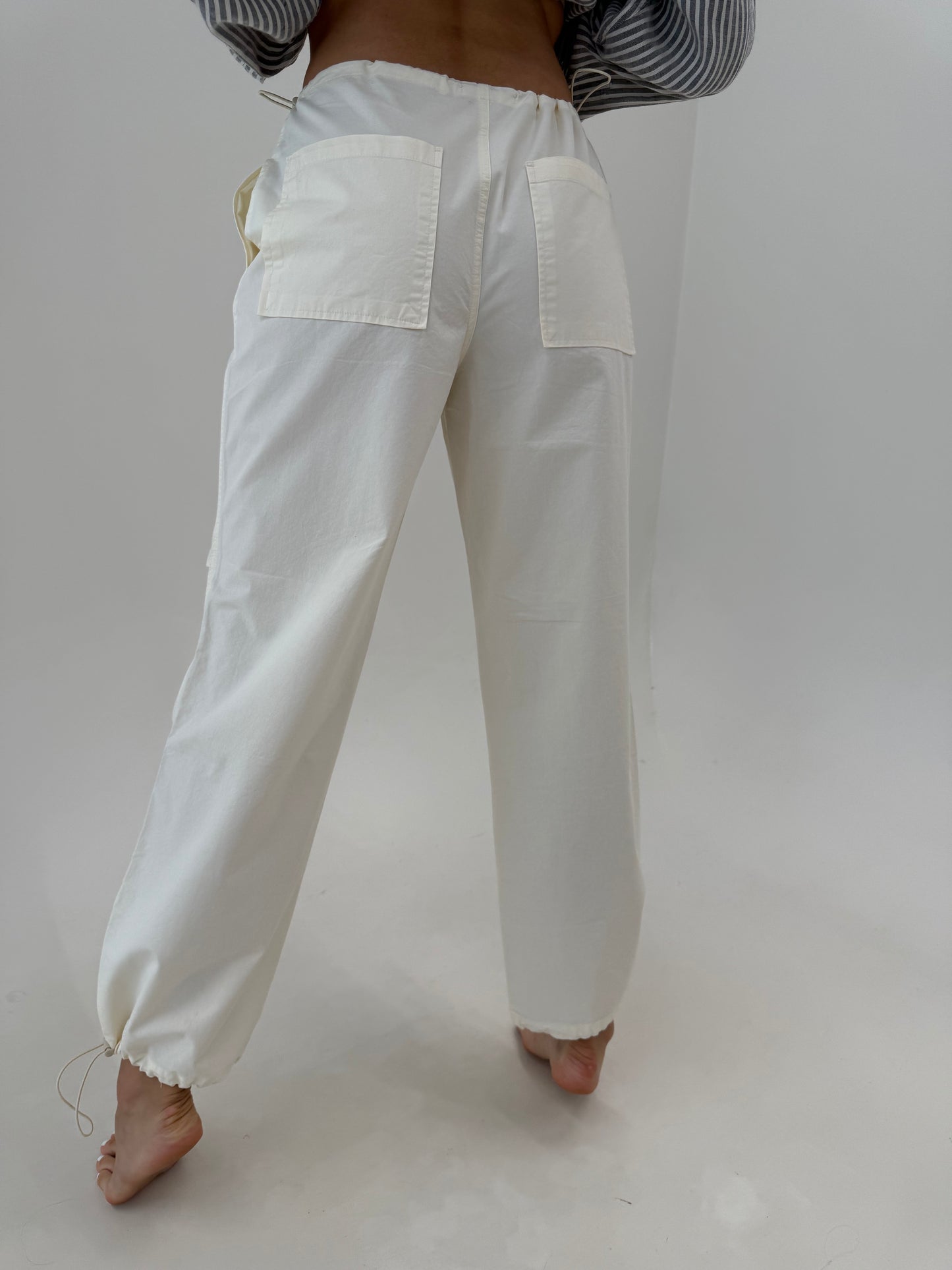 Pantaloni cu tiv baloon și influențe casual din bumbac excepțional cu talie reglabilă