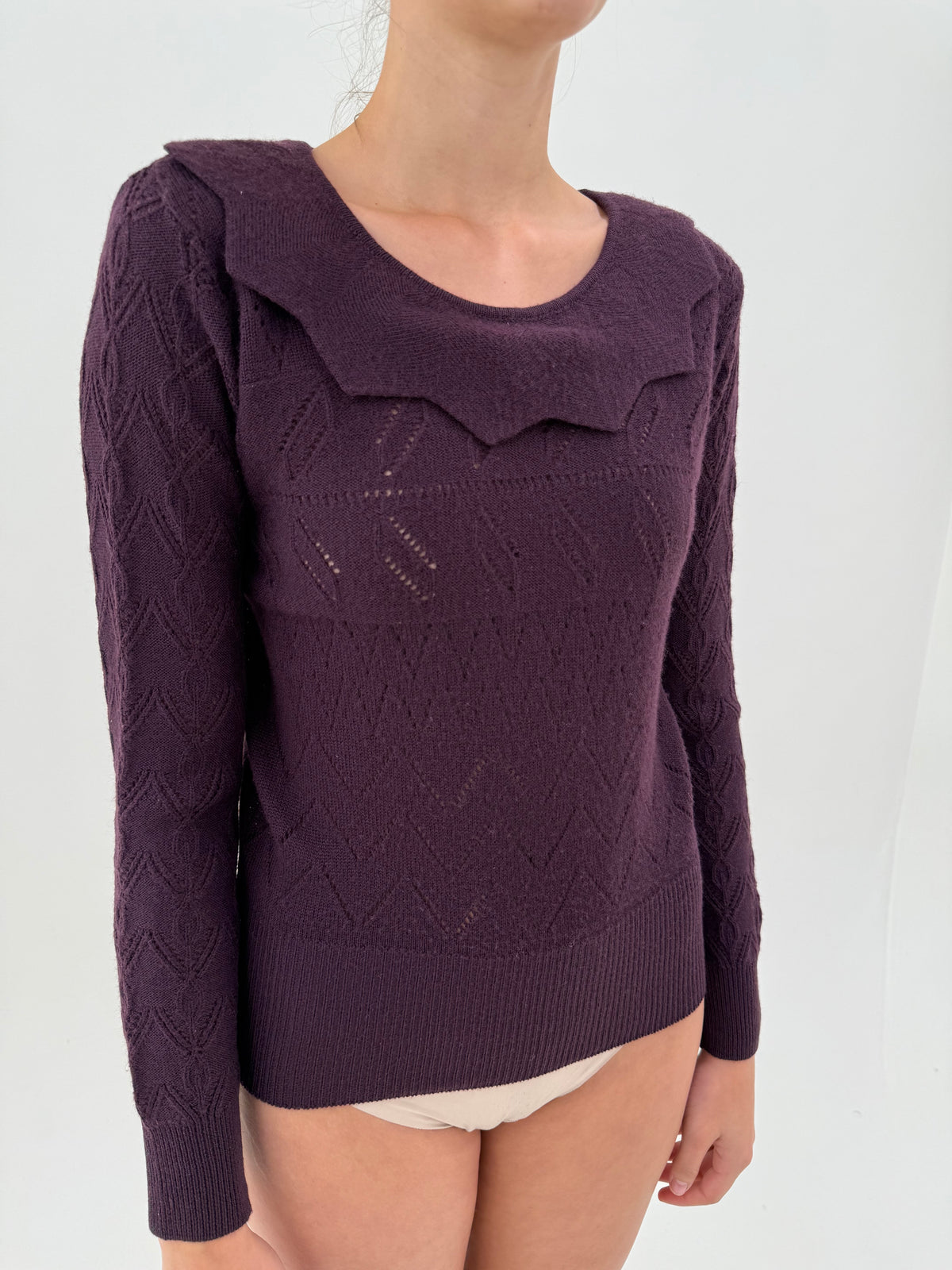 Pulover luxury Cacharel eggplant purple din lana extrafina dantelata cu guler