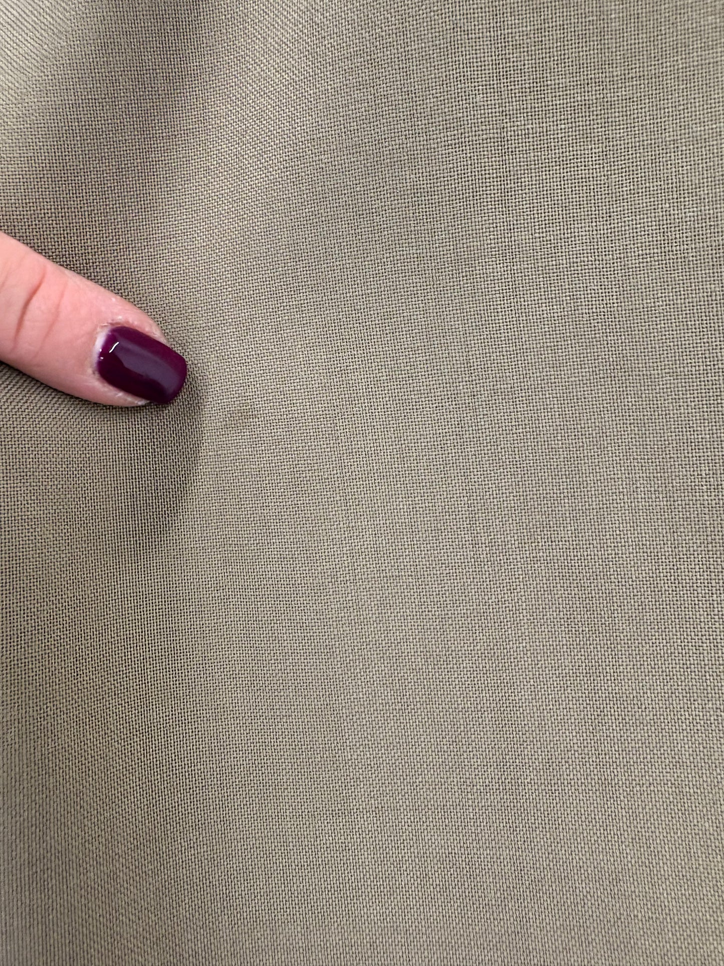 Fustă luxury italiană în croi chic din lana pura extrafina certificată