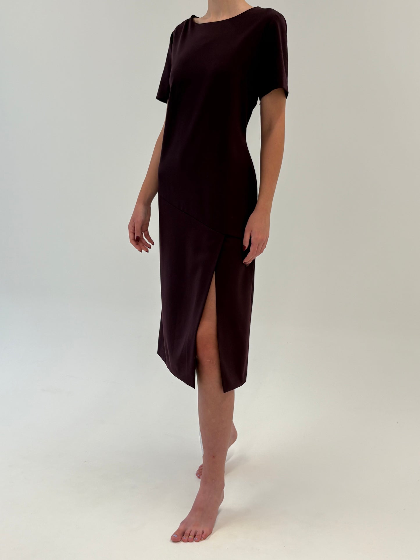 Rochie italiană aubergine business nouă cu eticheta din stofita ușor strech