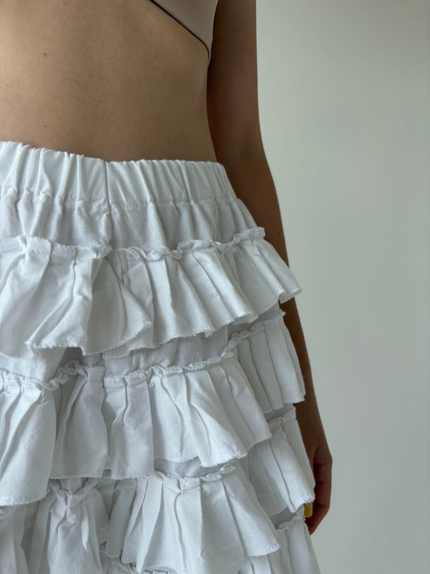 Pantaloni vintage din pânză de bumbac cu volane