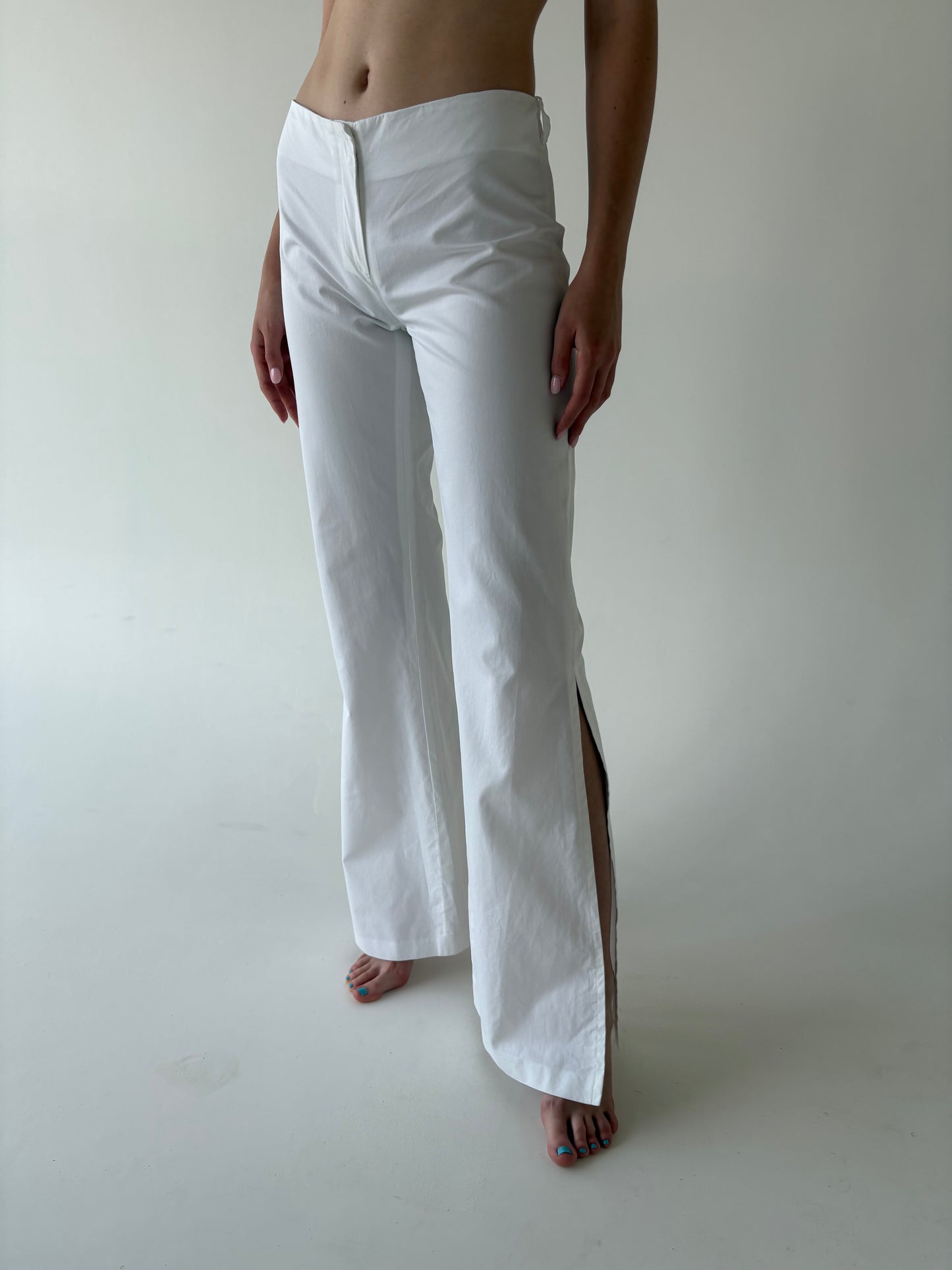 Pantaloni tall italienești evazați cu șliț