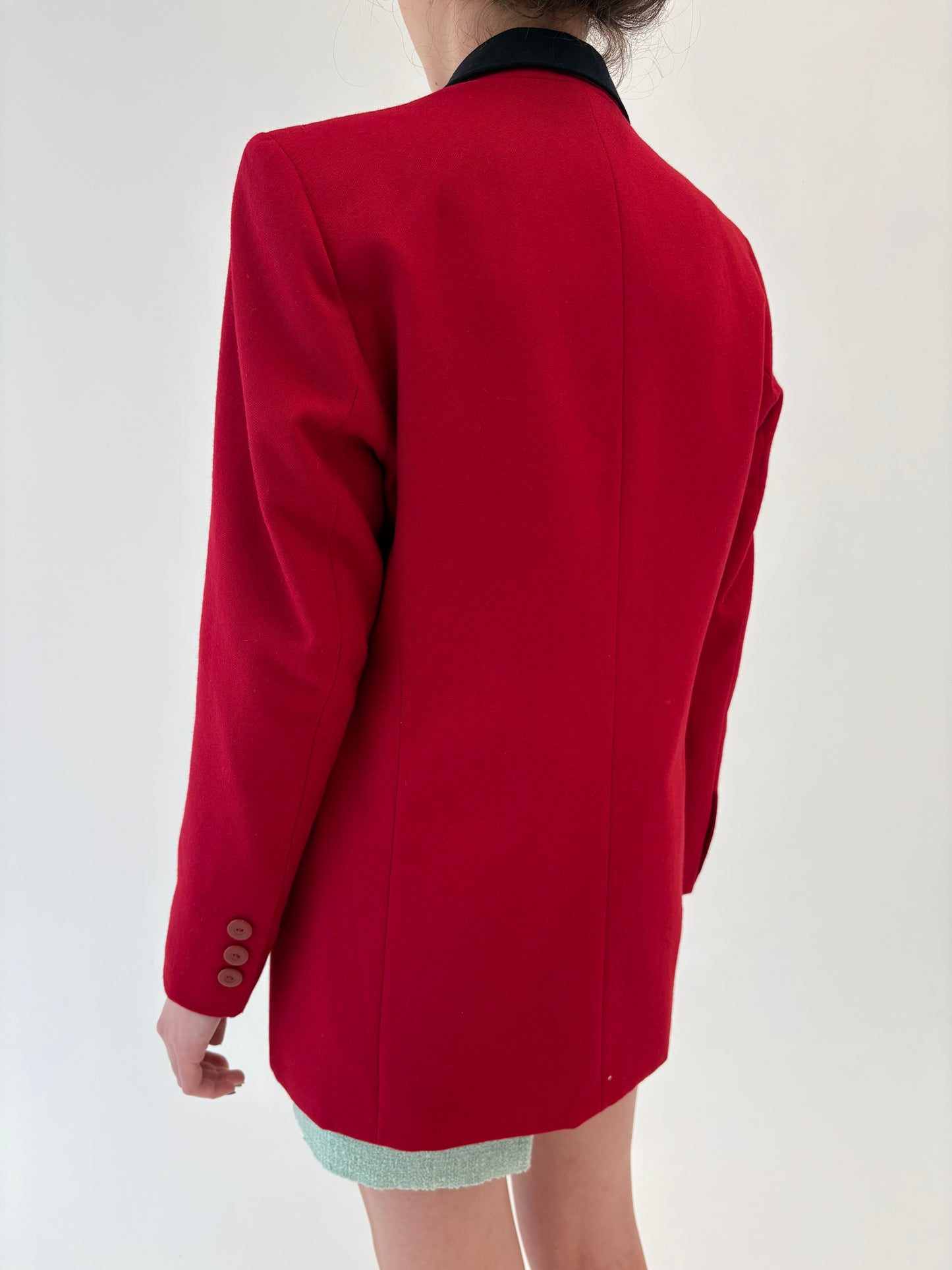 Sacou vintage cherry red în croi ușor cambrat din lana extrafina