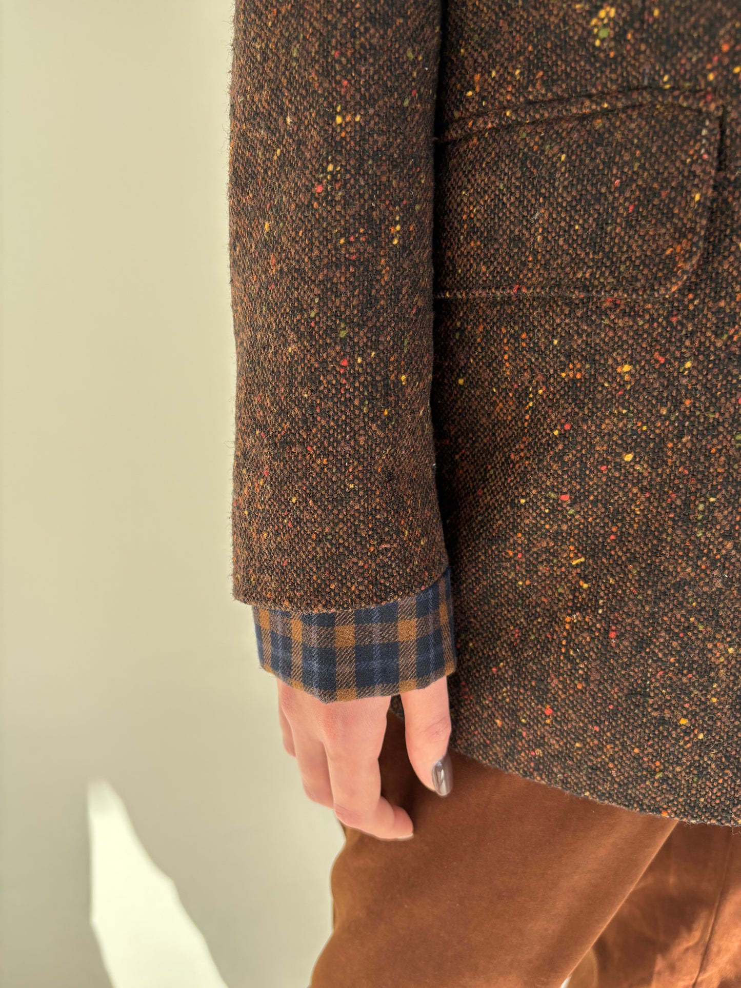 Sacou vintage chocolate brown din tweed de lana cu inserții colorate