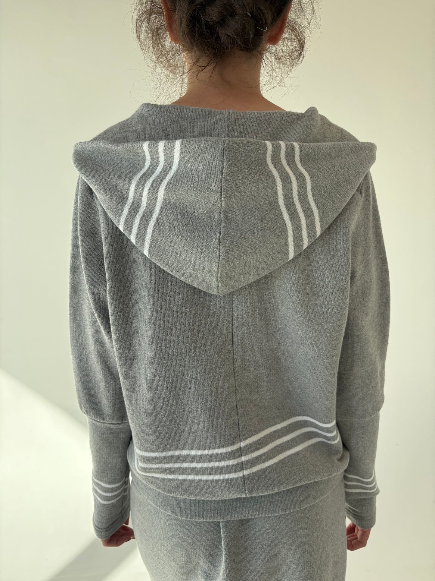 Set în stil Thom Browne din jerse de gramaj mare din bumbac