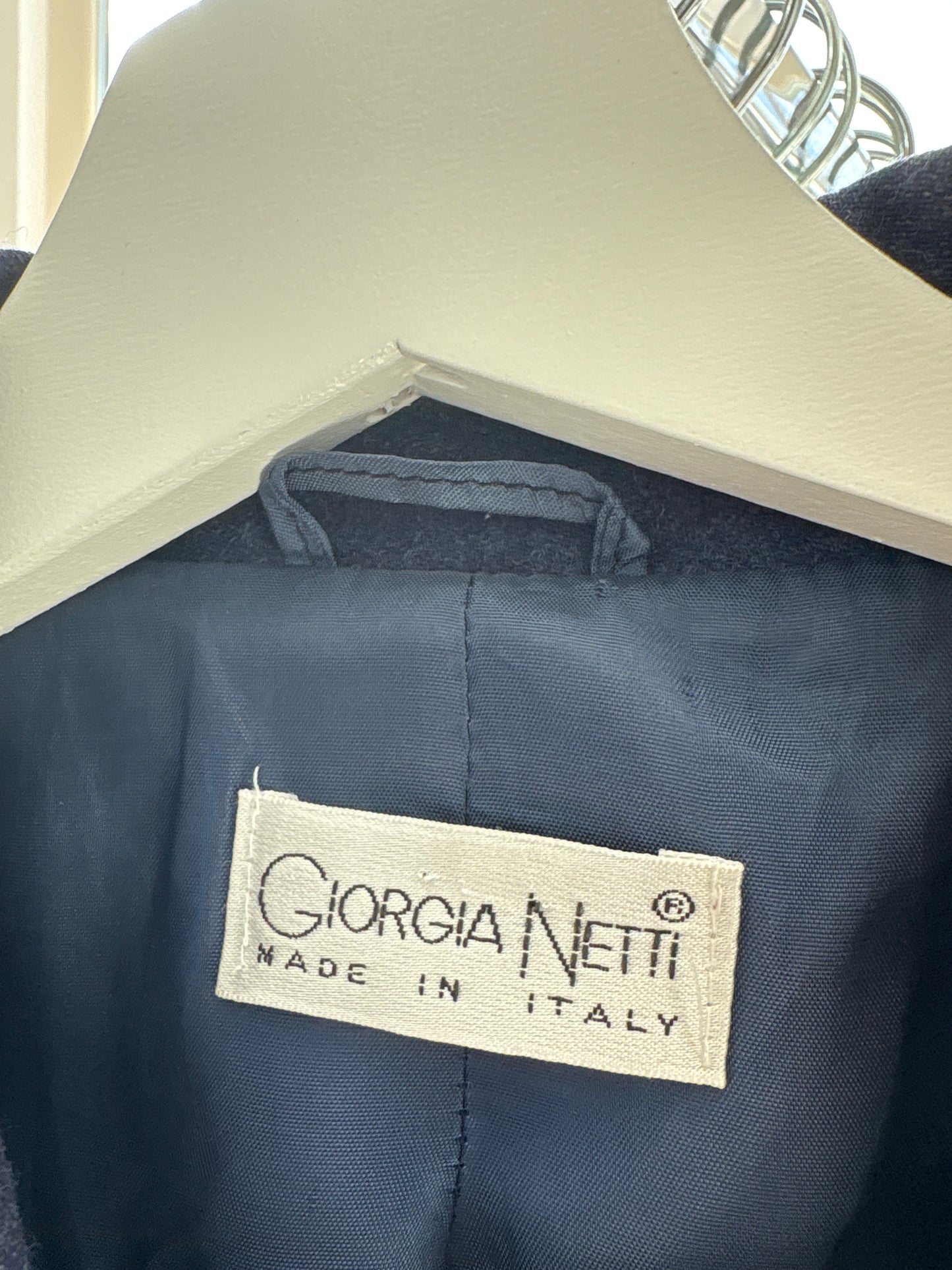 Sacou italian excepțional din lana pura virgină certificată în croi ușor cambrat