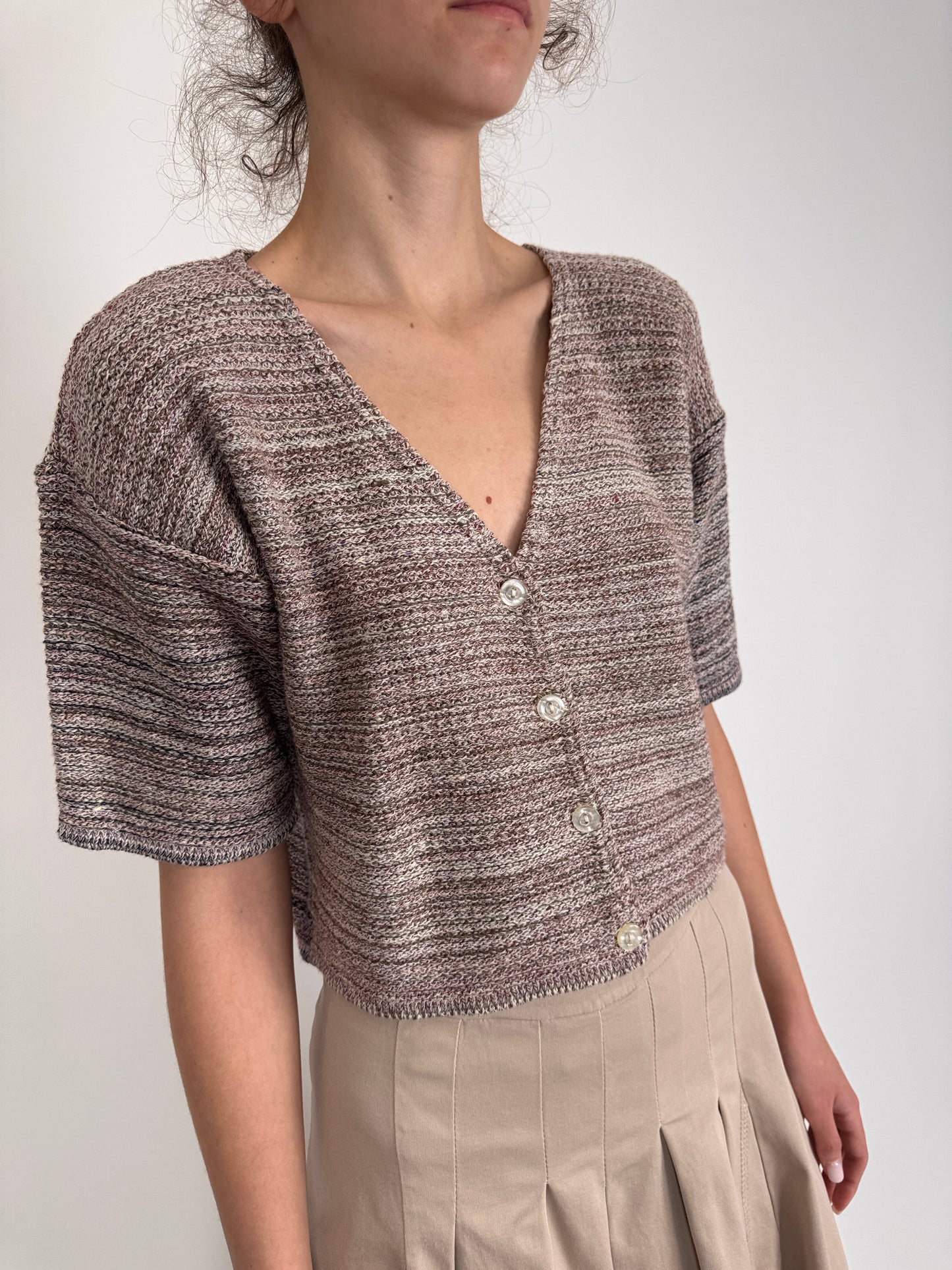 Top vintage din jerse de vară în croi ușor cropped
