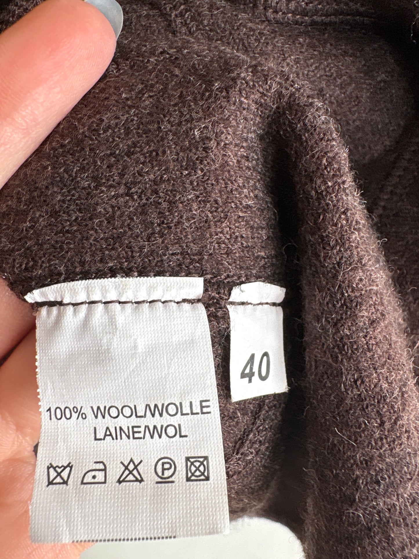Sacou chocolate brown din boiled wool cu detalii lucrate manual