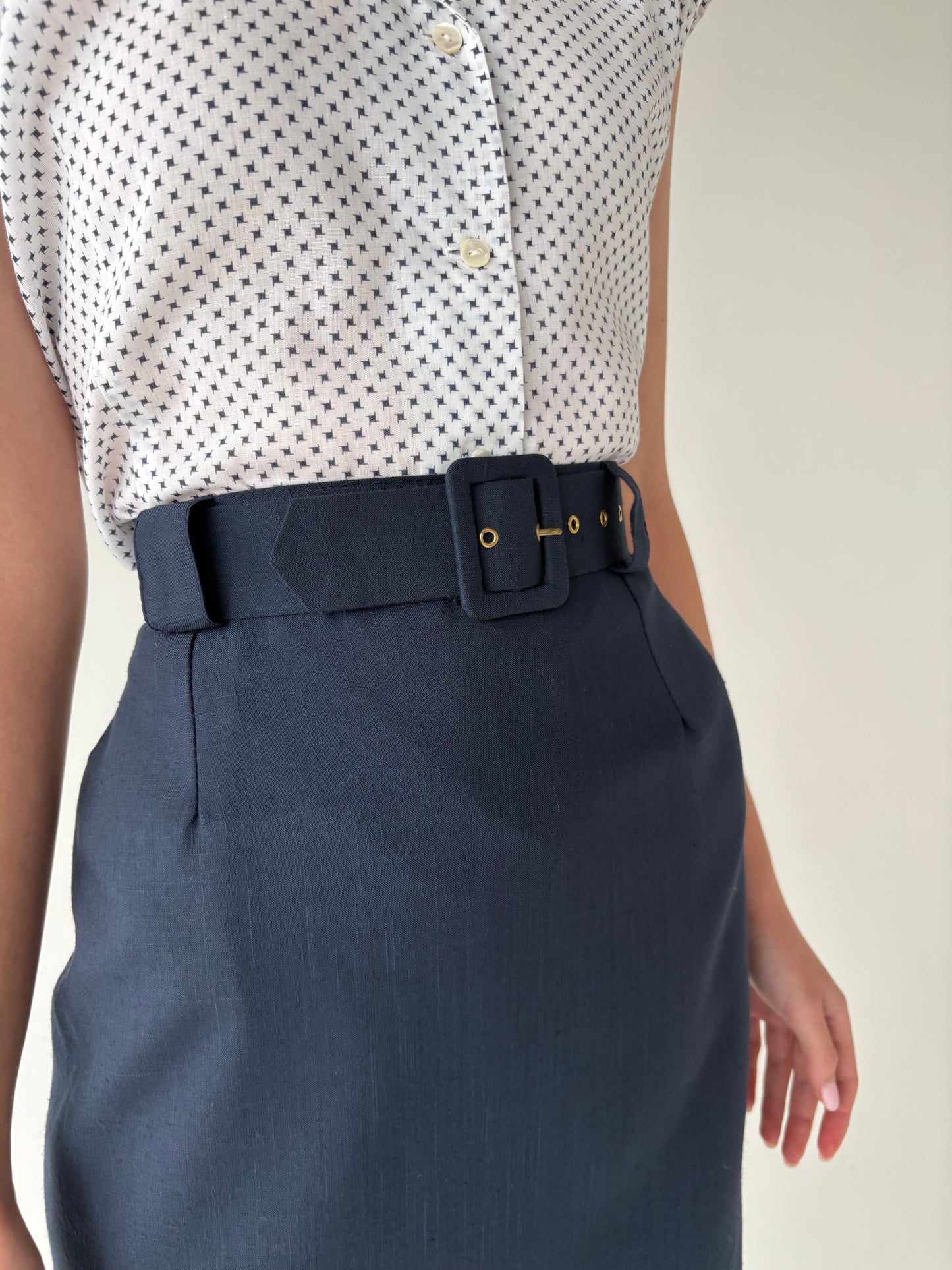 Fustă vintage Navy din pânză cu centura proprie