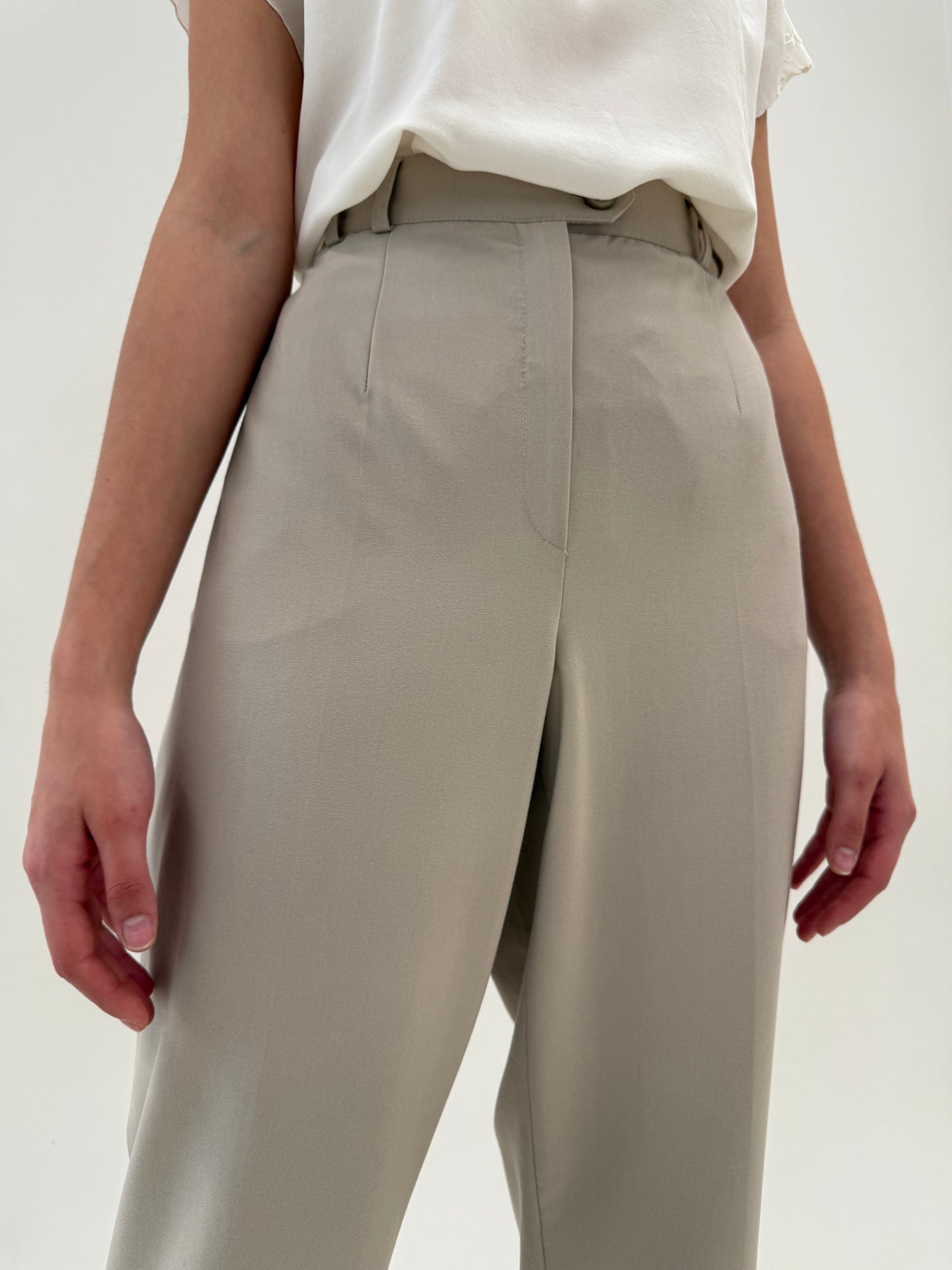 Pantaloni business sand nude din twill de bumbac ultra confort tall