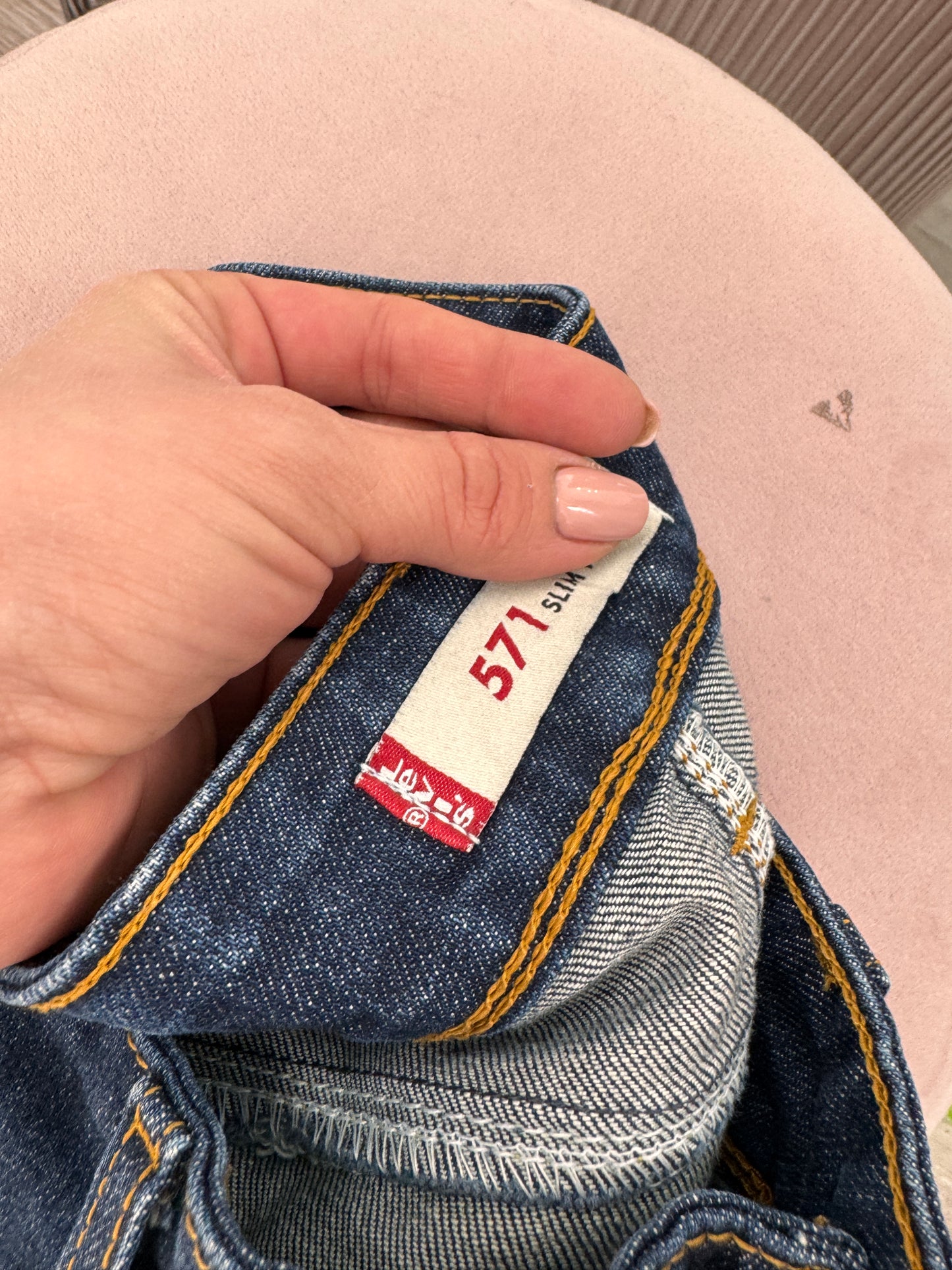 Jeanși Levi’s tall model 571 dark wash ușor strech