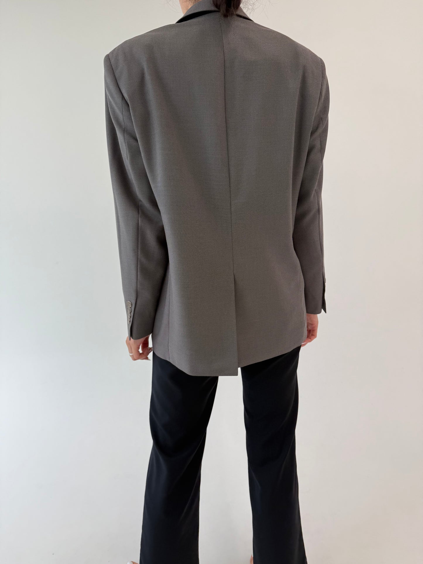 Sacou de brand luxury Paul Smith din stofita ultra fină de lana în croi actual
