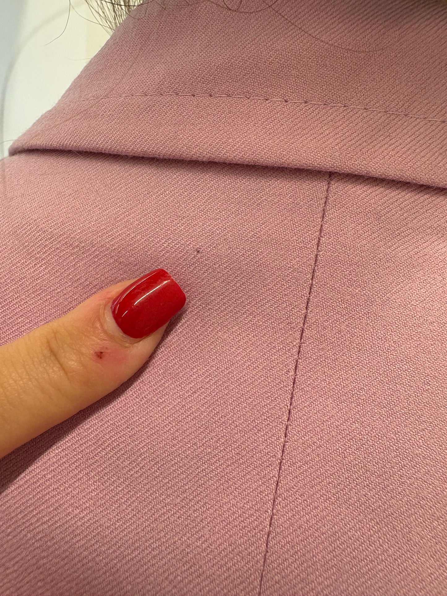Sacou cambrat din stofă excepțională de lana și cașmir powder pink