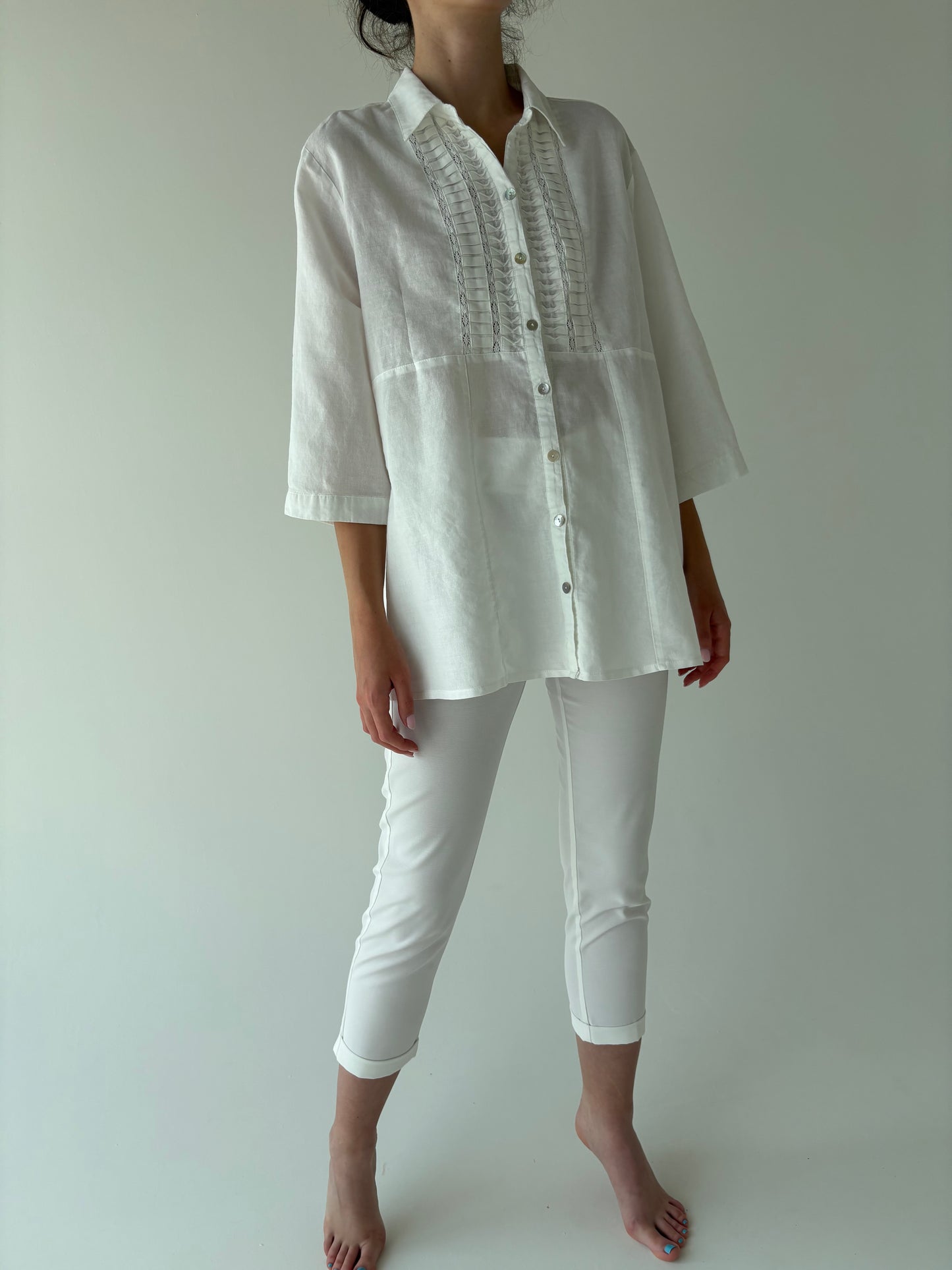 Pantaloni petite din poplin de bumbac ușor satinat texturat cu dungi