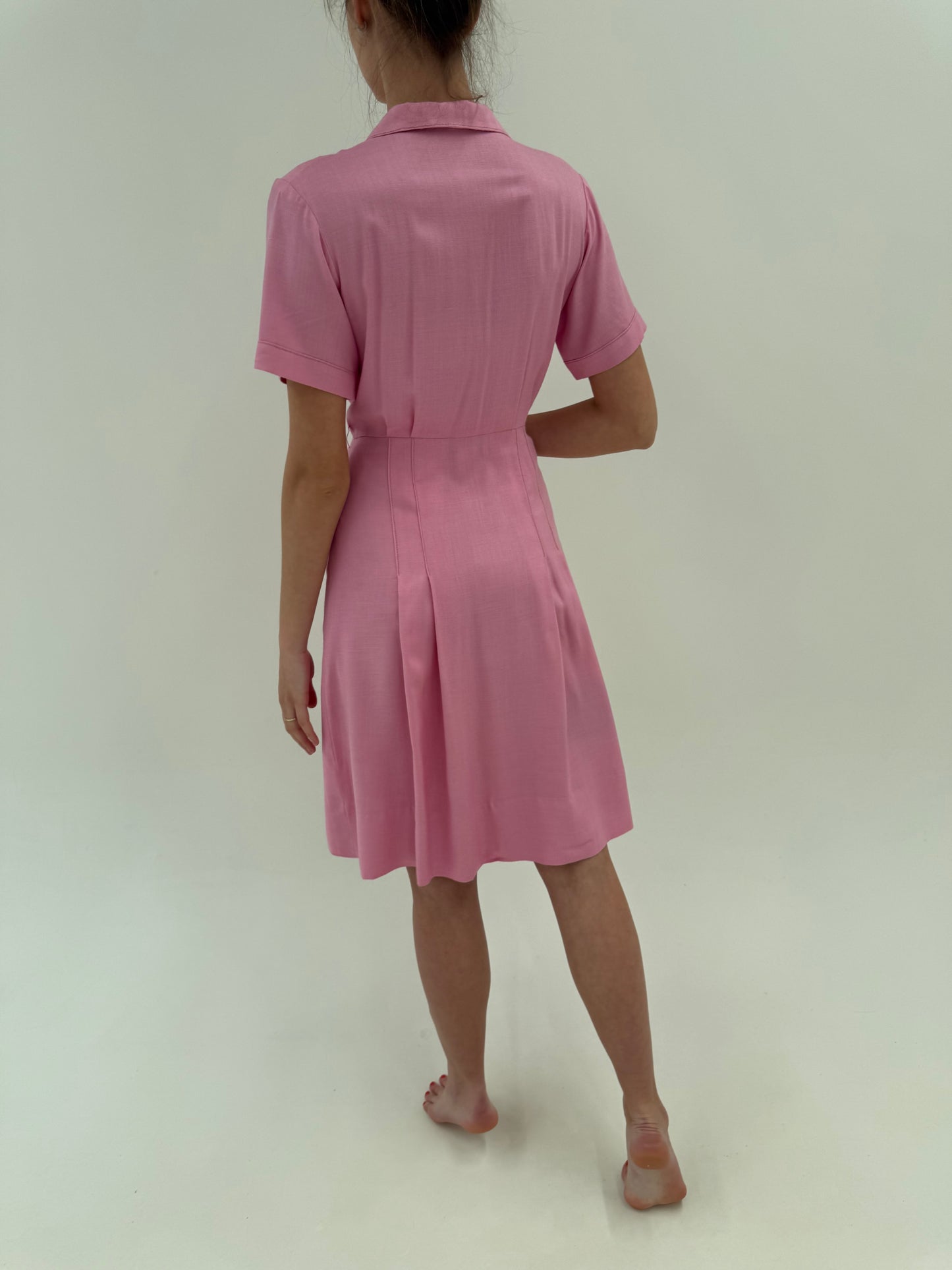 Rochie powder Pink vintage în croi de ani 50 din pânză grea excepțională