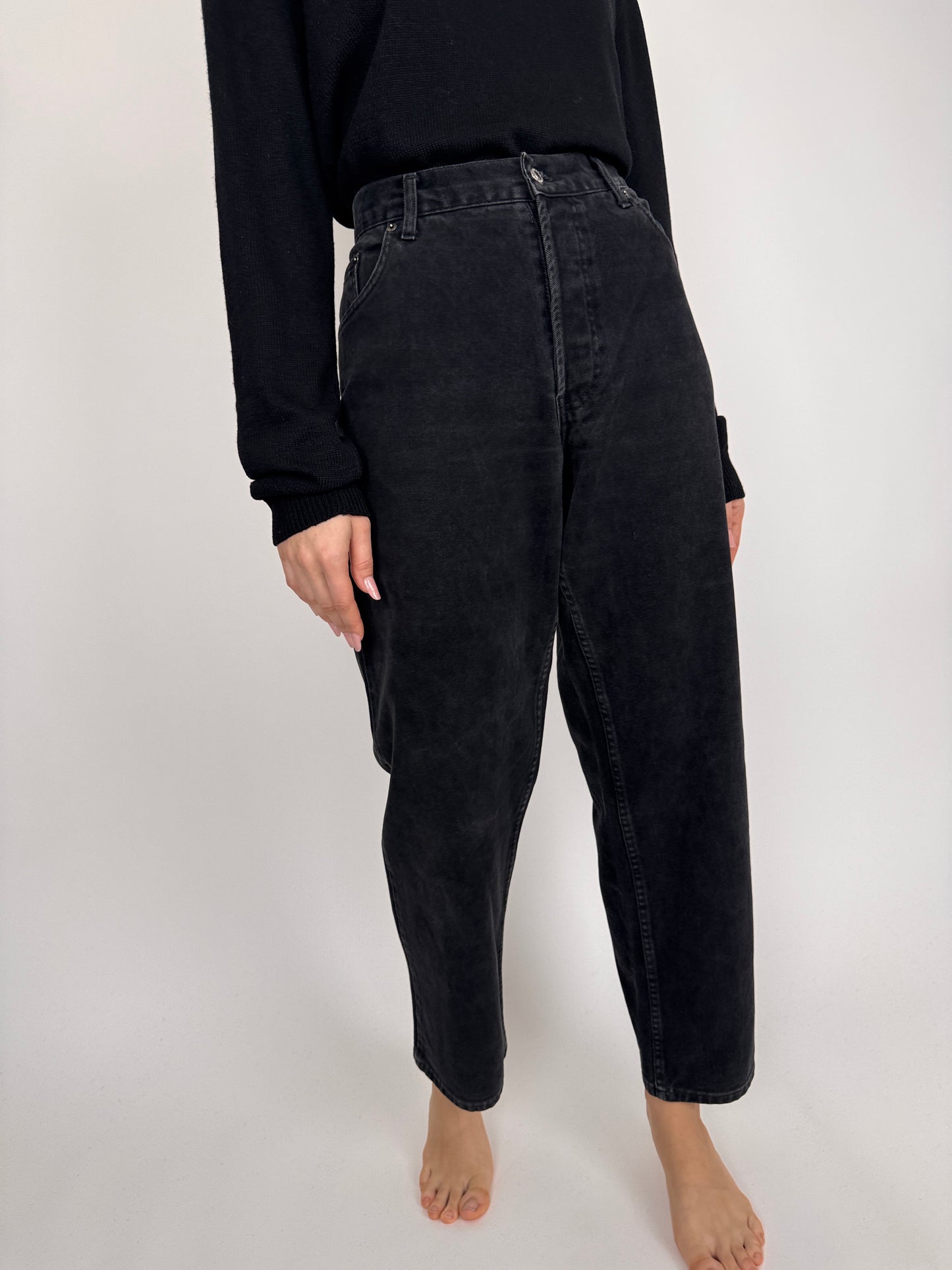 Jeanși vintage Levi’s în croi clasic din bumbac gros moale