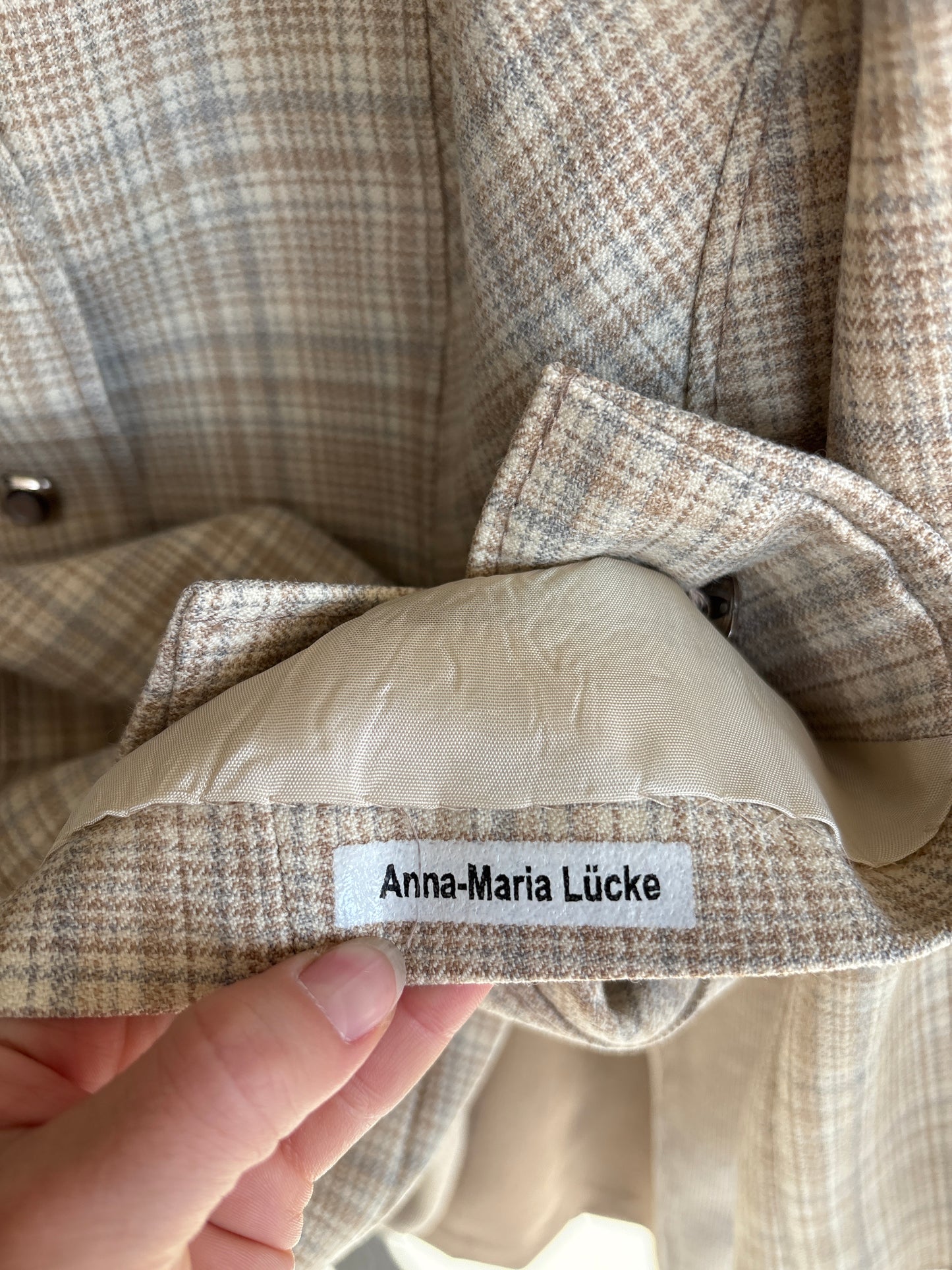 Sacou old vintage anii 70 din lana pura certificată în nuanțe de nude și baby blue