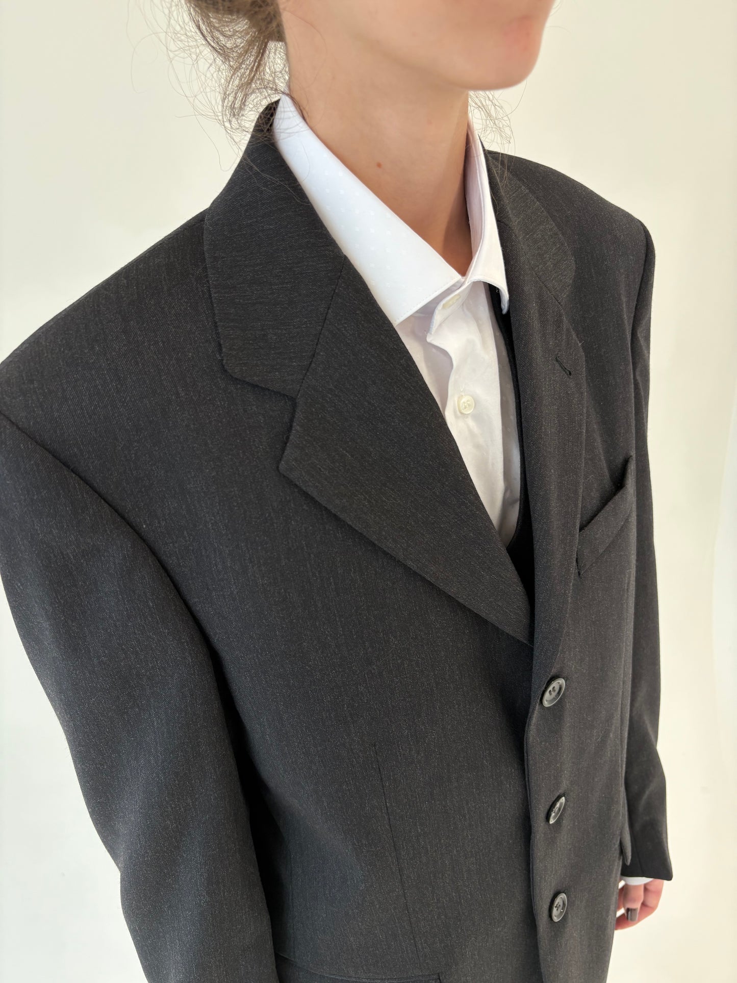 Costum italian charcoal gray din 3 piese și lana extrafina