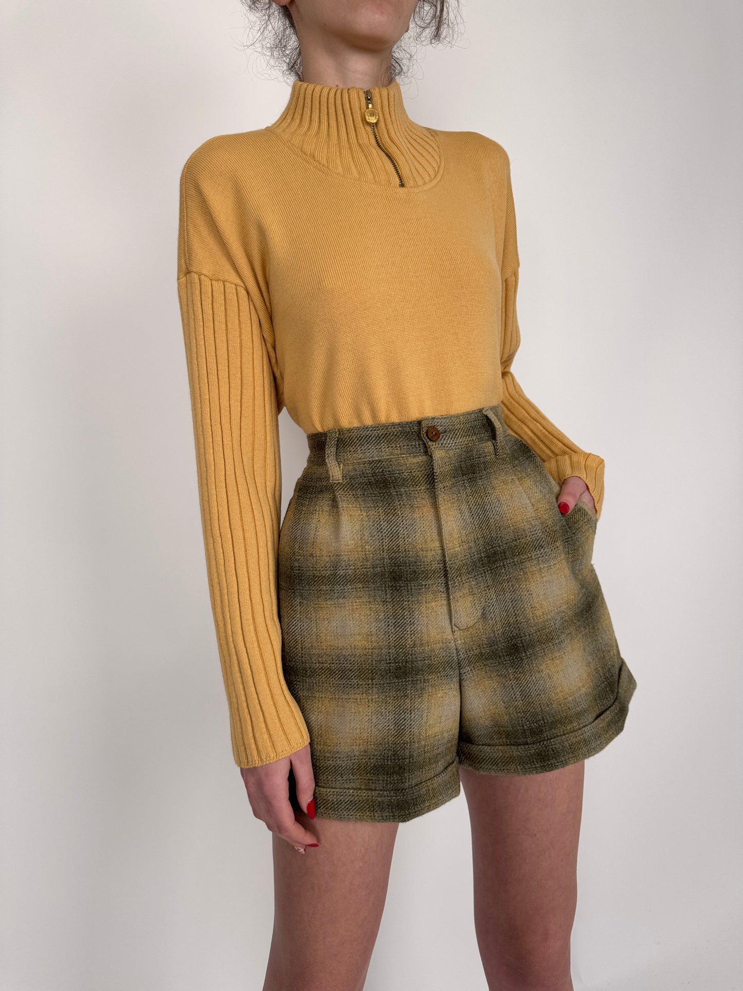 Pantaloni Stefanel cu talie ultra înaltă din stofă de lana cu mohair