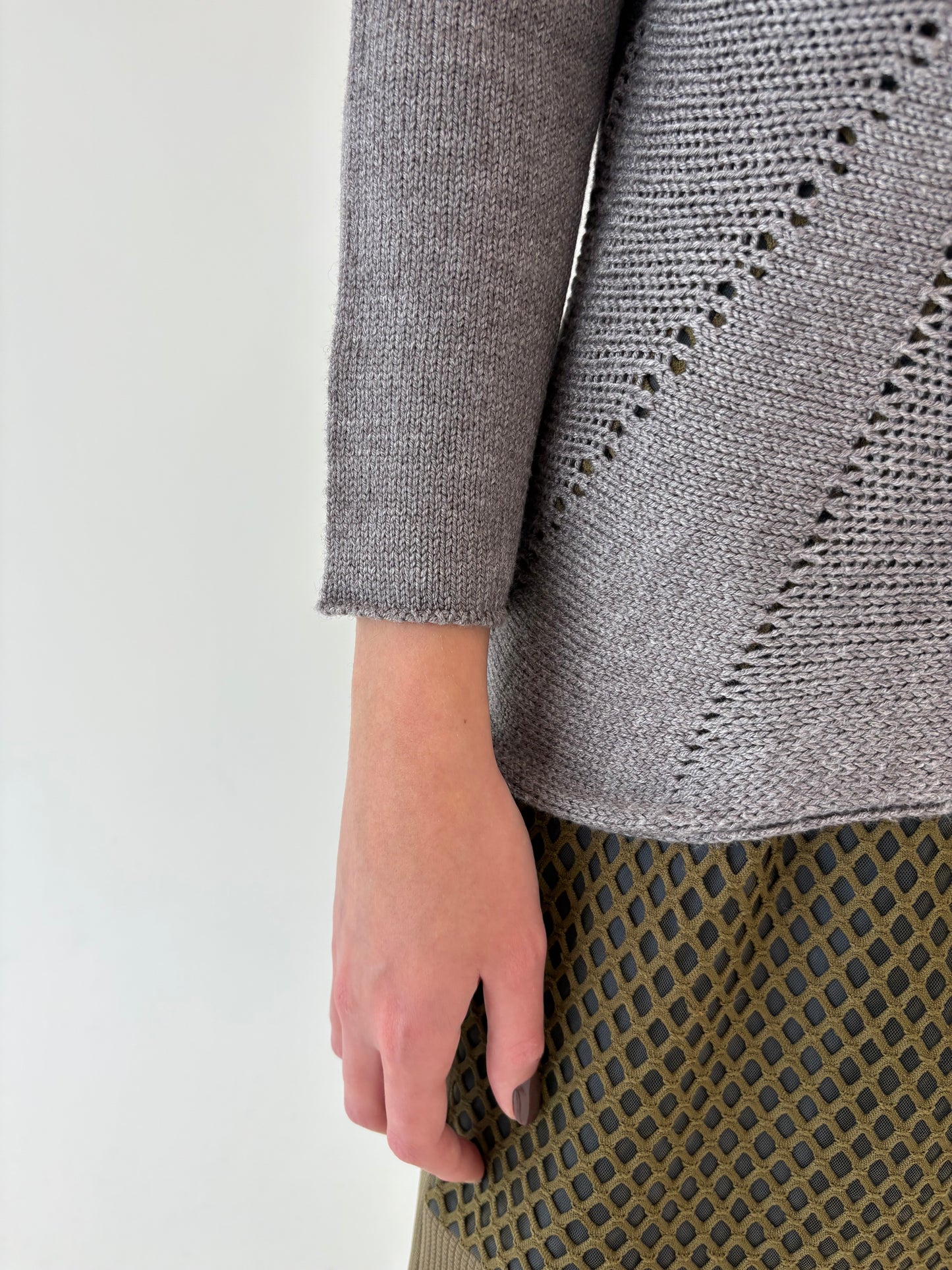 Maleta silver gray cu guler sal din lana merino extrafina de gramaj mare