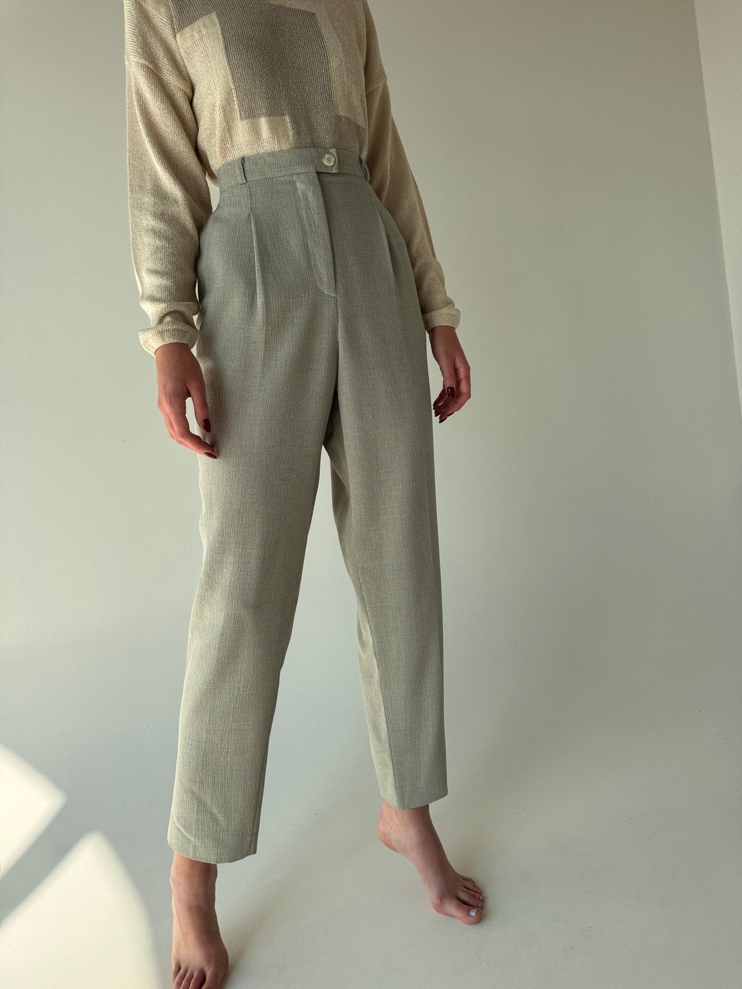 Pantaloni tall cu pense și talie ultra înaltă Sage green din mix de lana extrafina