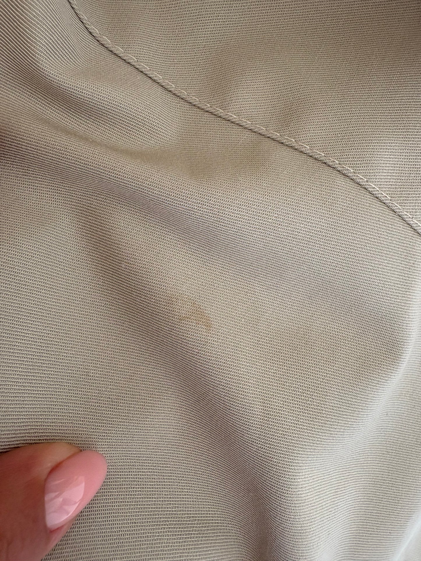 Trench vintage nude impermeabil cu talie marcată reglabilă