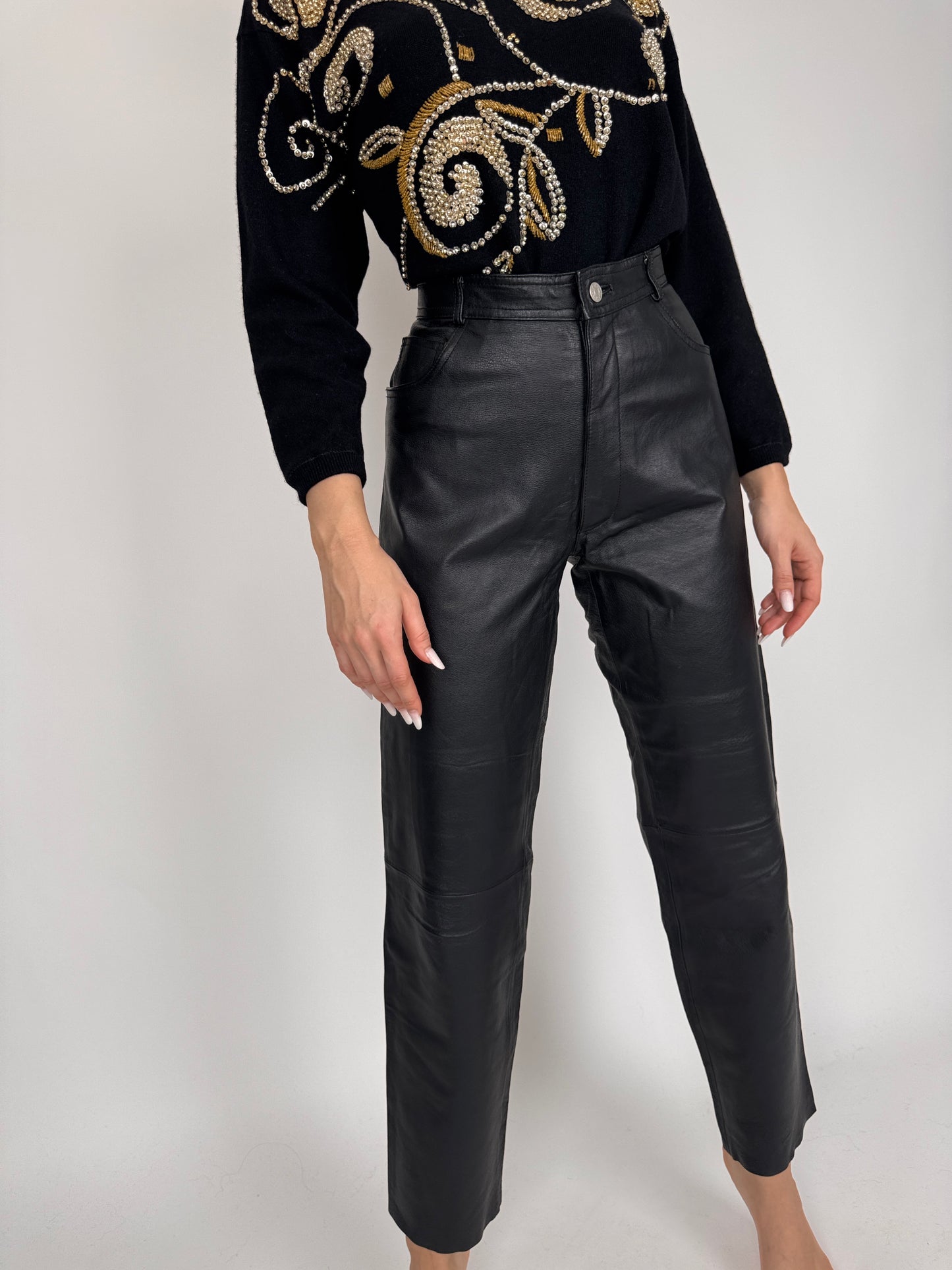 Pantaloni din piele naturală moale cu talie înaltă