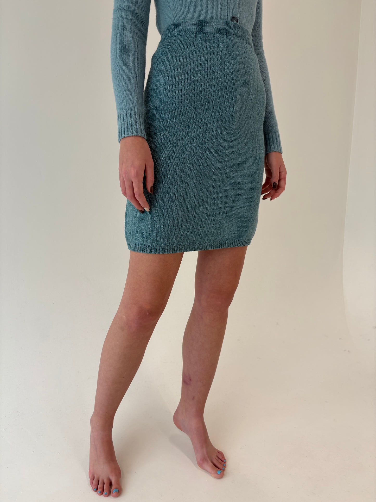 Fustă iceberg blue din tricot excepțional de lana extrafina