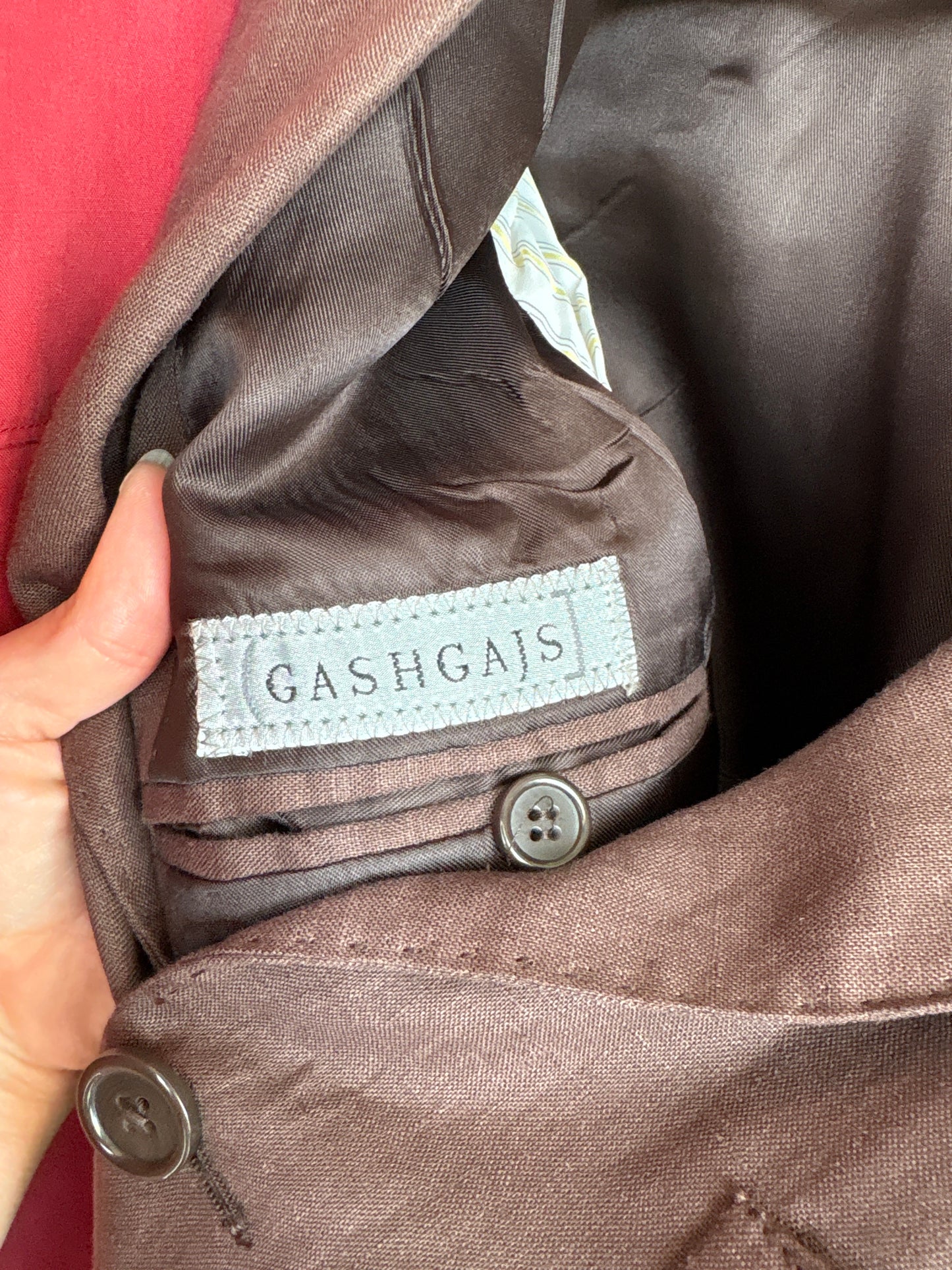 Costum chocolate brown din in in croi actual