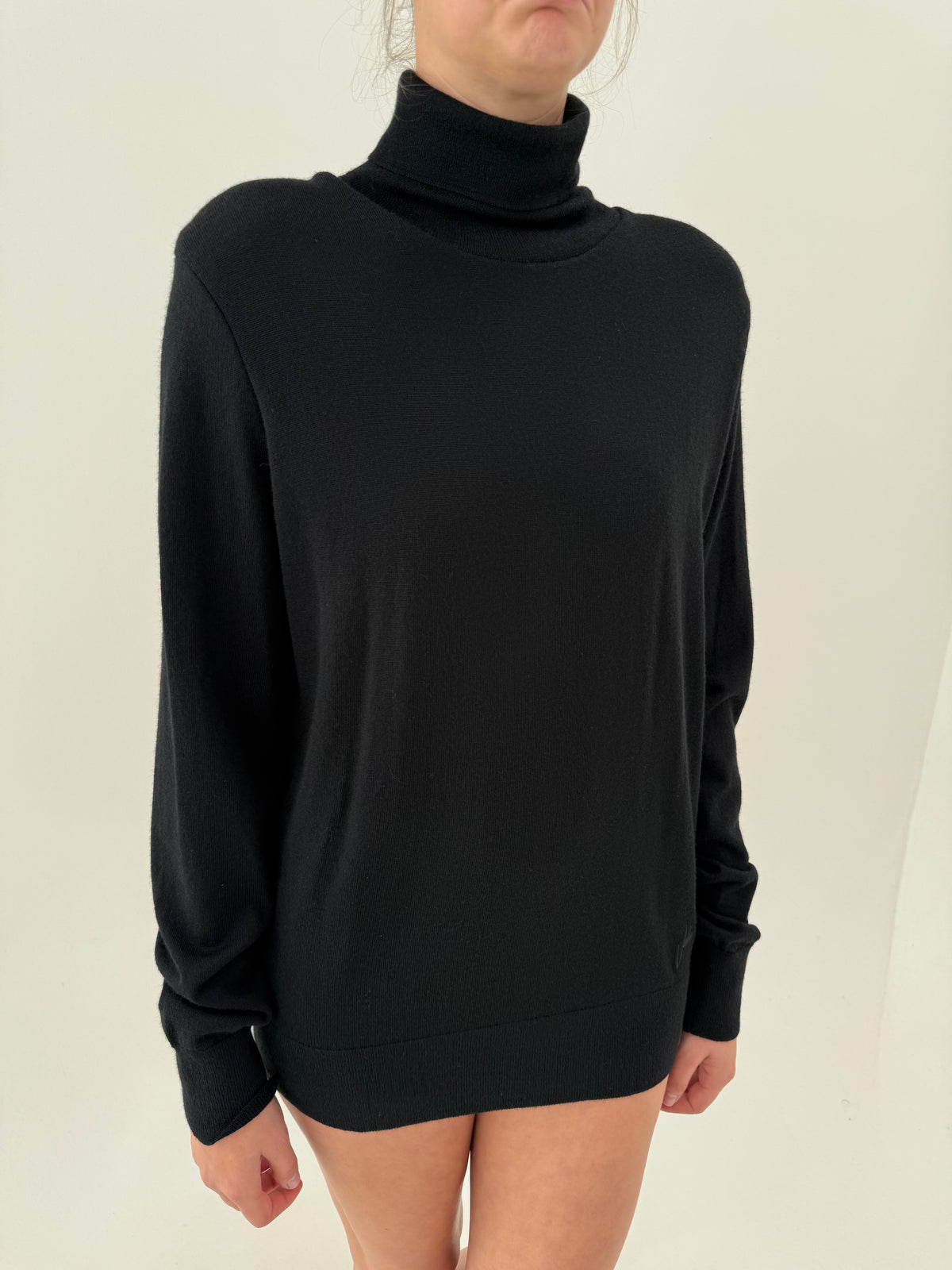 Maleta de brand luxury John Richmond neagră din lana extrafina