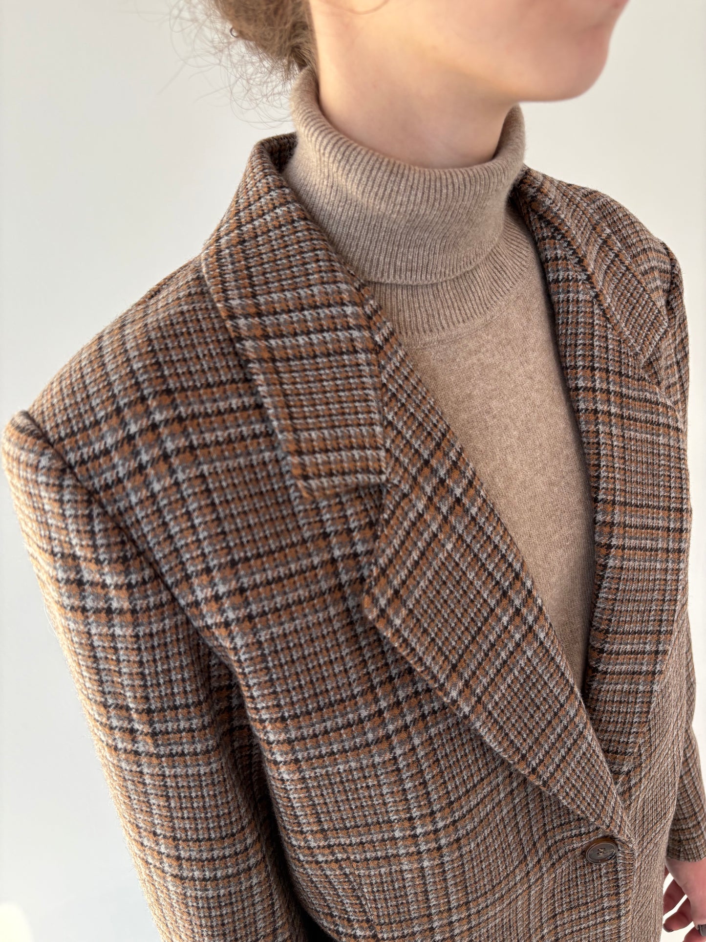 Sacou italian petigw din tweed de lana extrafina camel, negru și gri