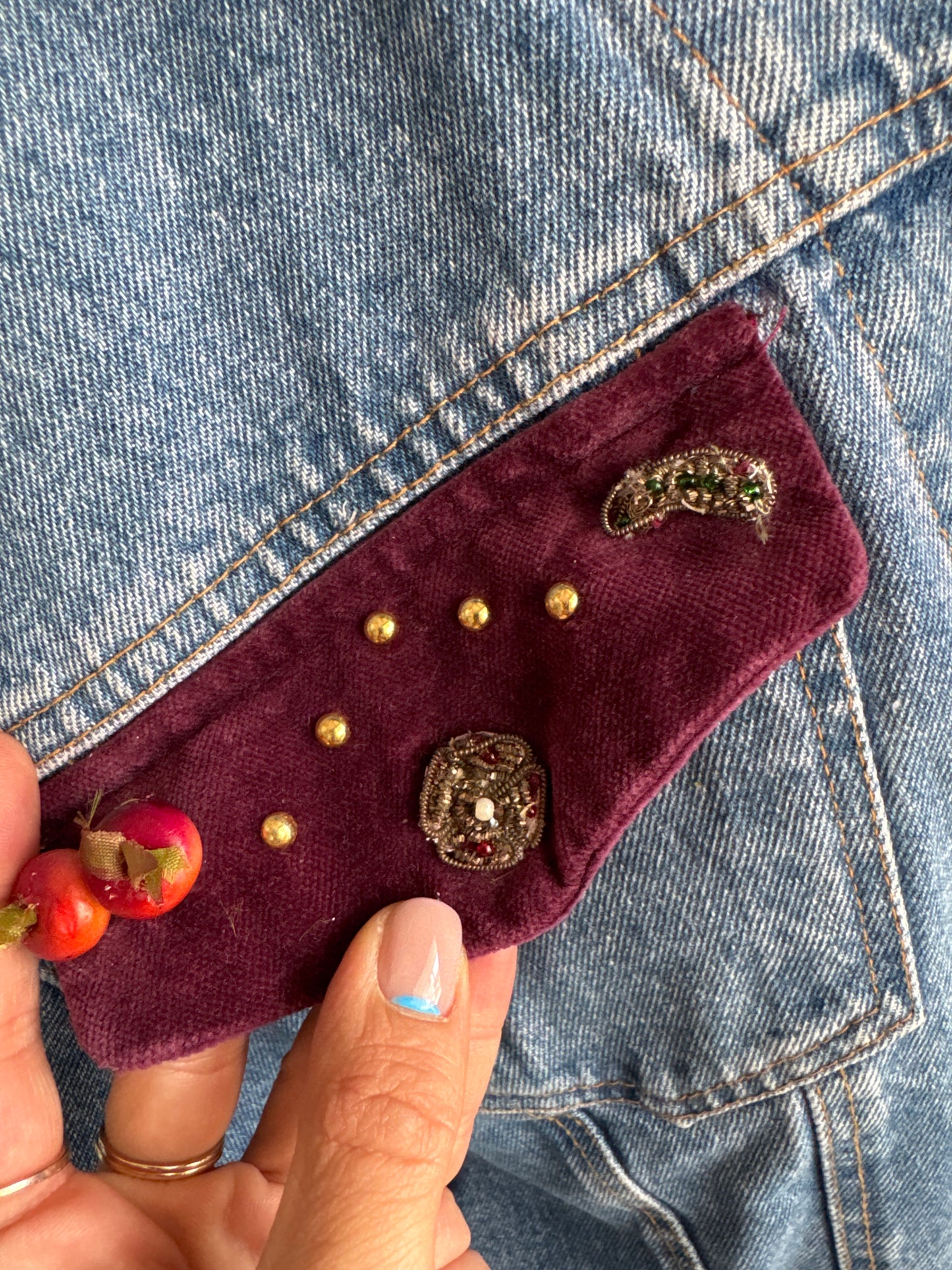 Geacă vintage bijuterie Rocco Barocco din jeans cu aplicații manuale