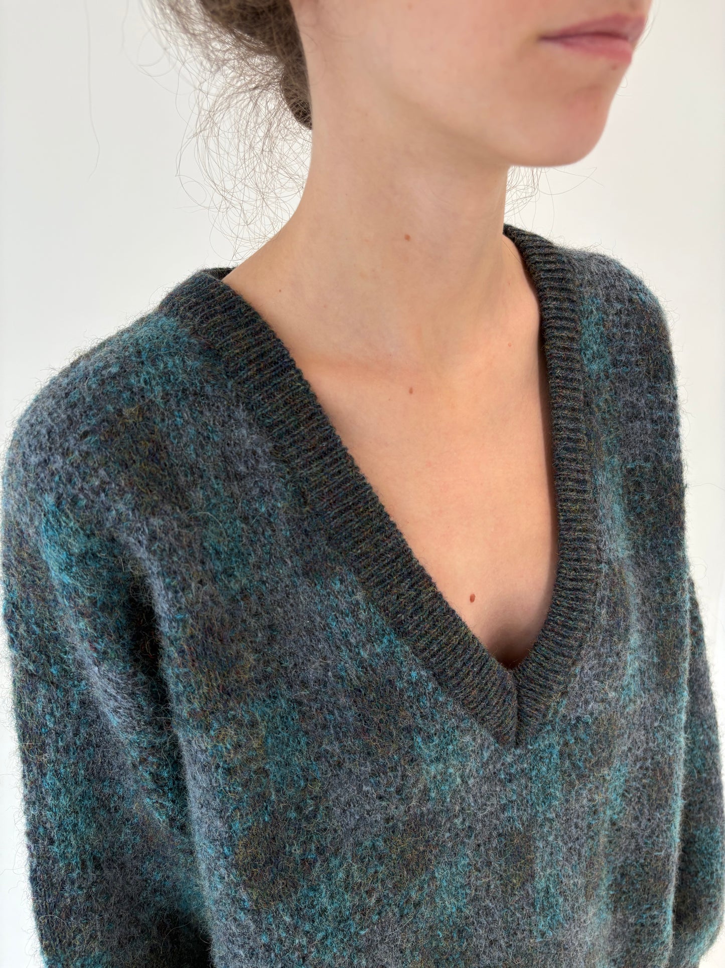 Pulover vintage italian în croi lejer din baby mohair gros excepțional
