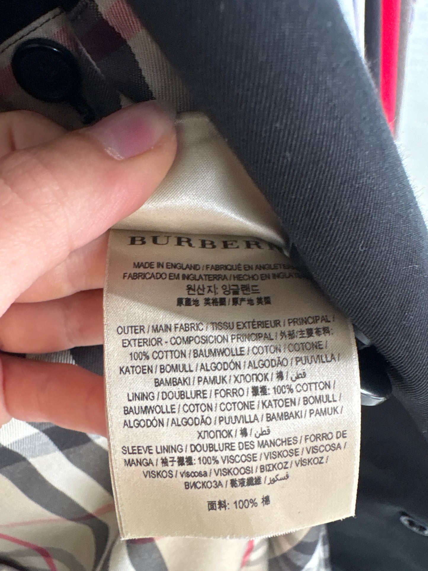 Trench Burberry negru model Kensington Heritage