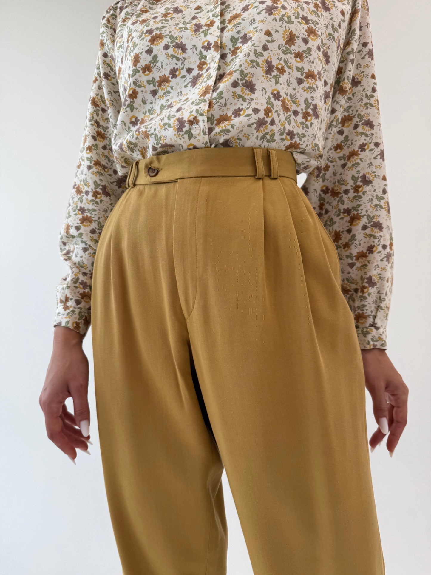 Pantaloni vintage camel din bumbac super gros cu pense și manșete