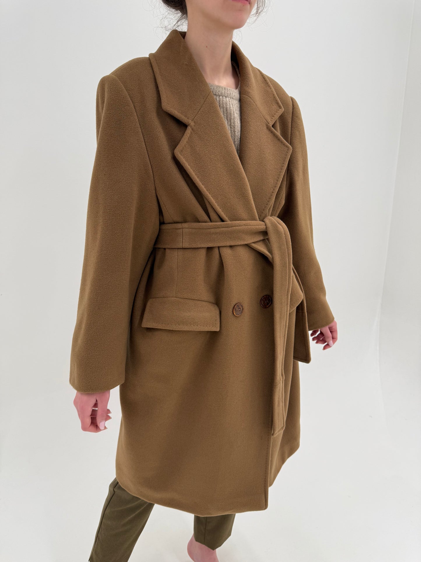 Palton plus size luxury italian camel cu cordon din lana extrafina