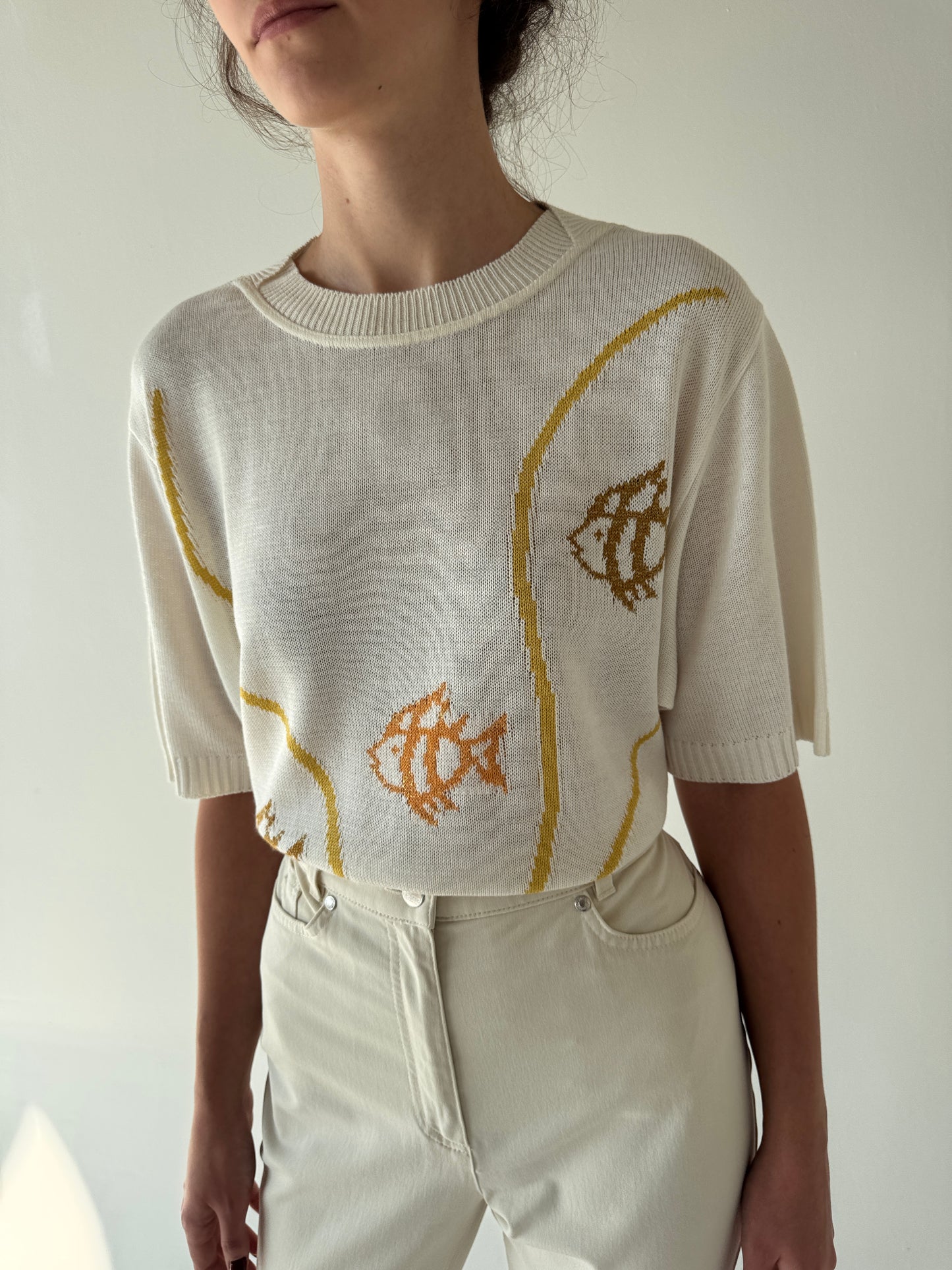 Top vintage butter white din jerse cu print stilizat