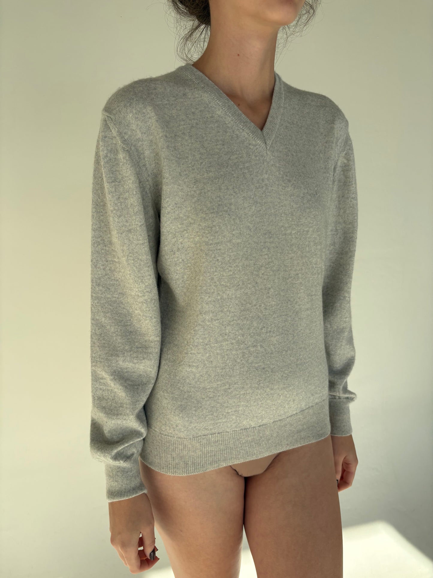 Pulover în anchior silver gray din lana merino extrafina de gramaj mare
